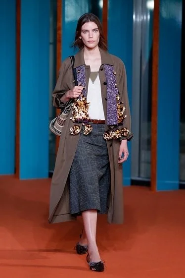 TB_SS27_SHOW_LOOK_09.dq-374x561.jpg