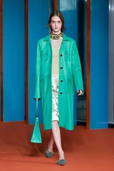 TB_SS27_SHOW_LOOK_18.dq-374x561.jpg