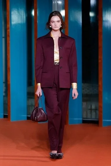 TB_SS27_SHOW_LOOK_21.dq-374x561.jpg