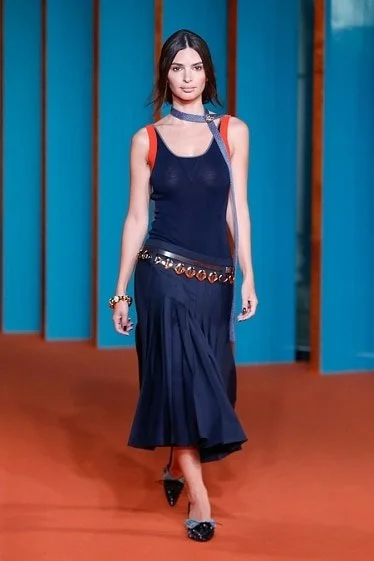 TB_SS27_SHOW_LOOK_22.dq-374x561.jpg