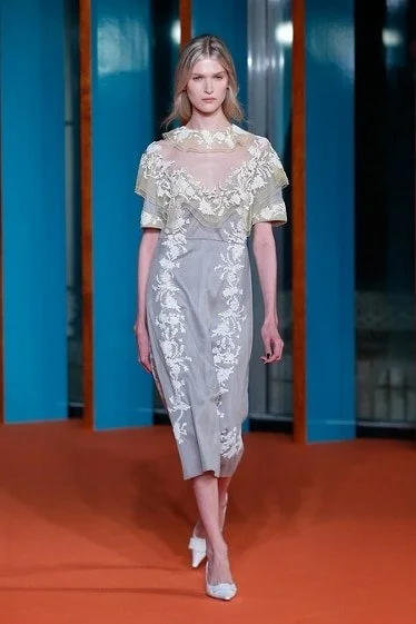 TB_SS27_SHOW_LOOK_26.dq-374x561.jpg