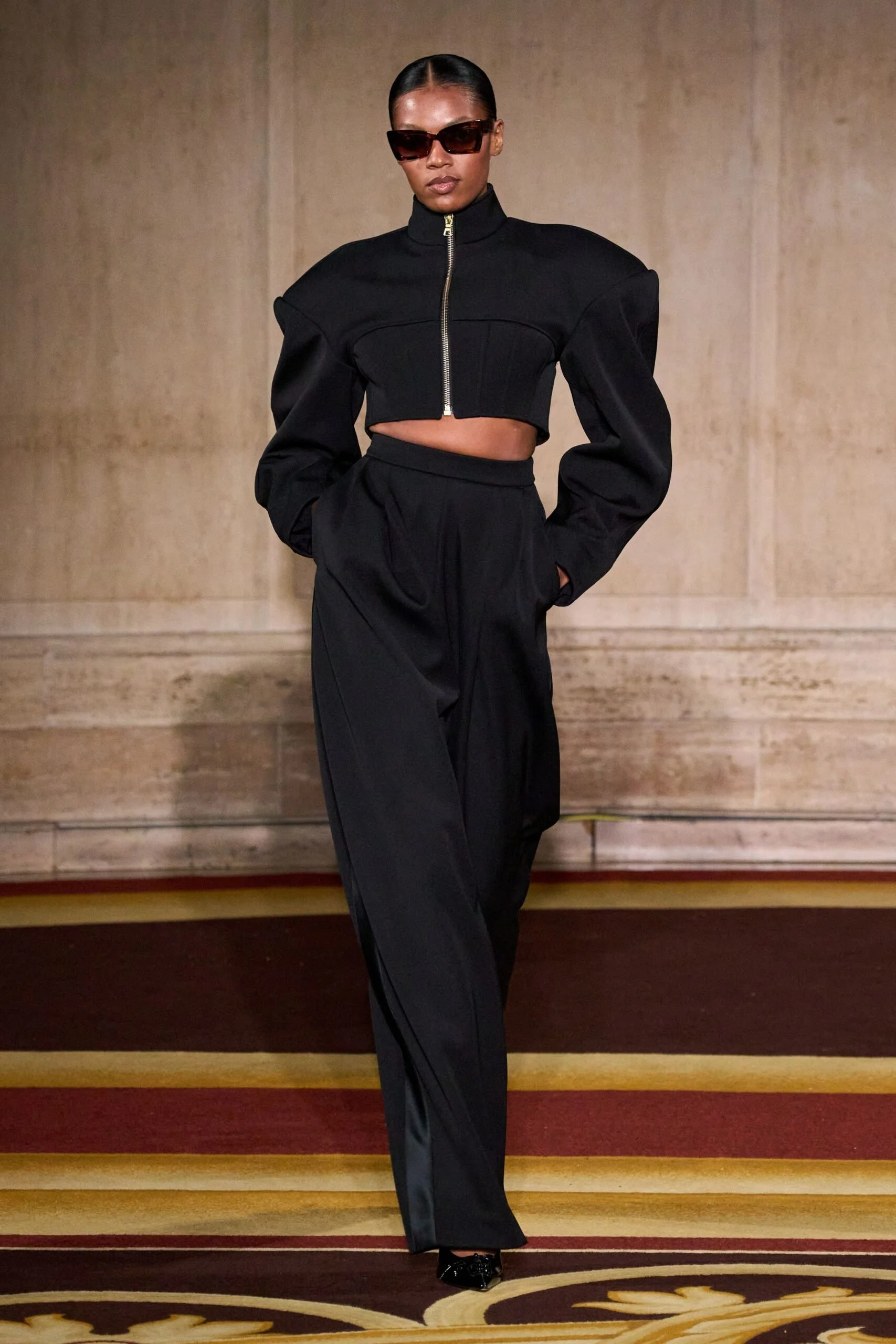 christian-siriano-spring-2027-ready-to-wear-look-05-scaled.jpg