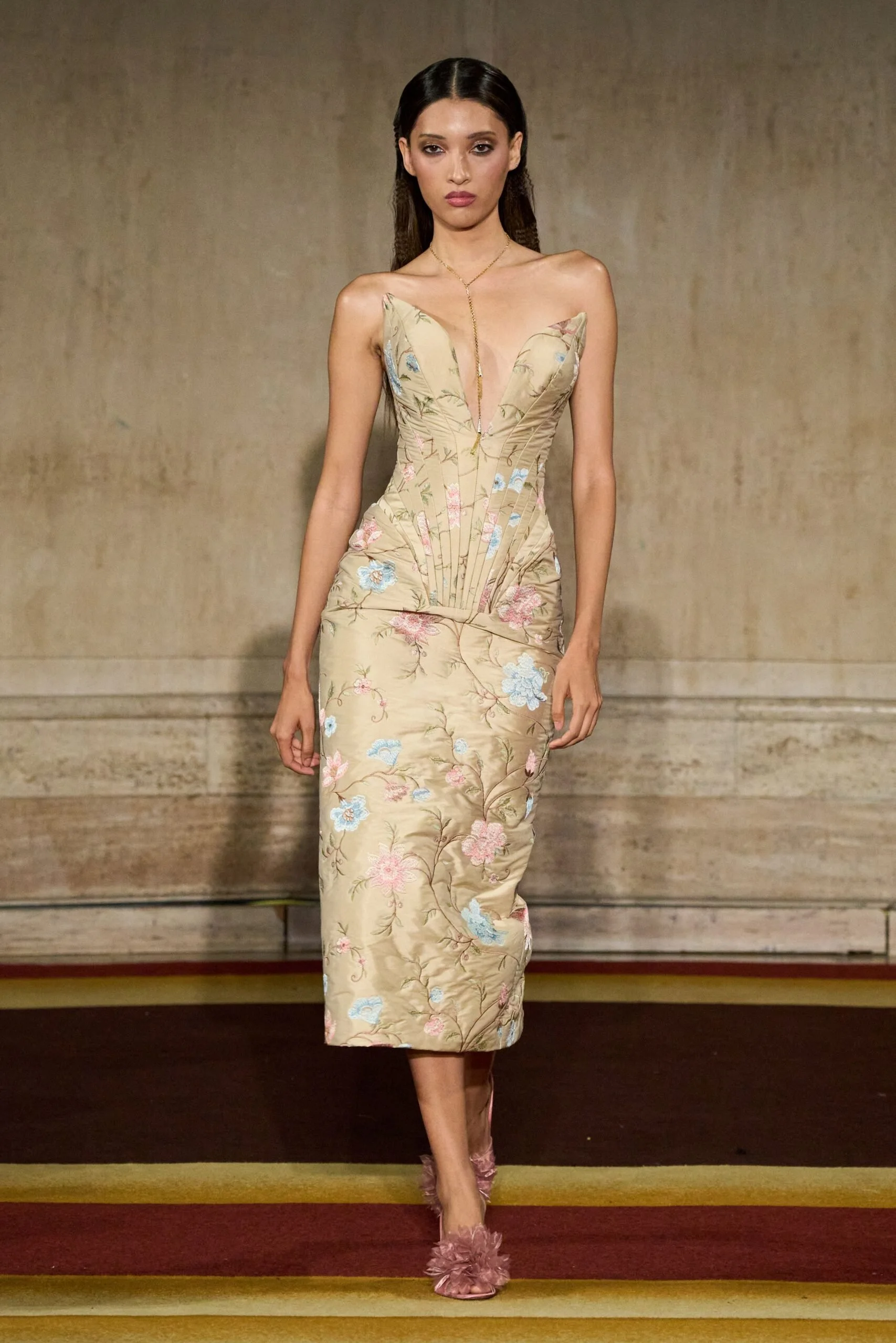 christian-siriano-spring-2027-ready-to-wear-look-42-scaled.jpg