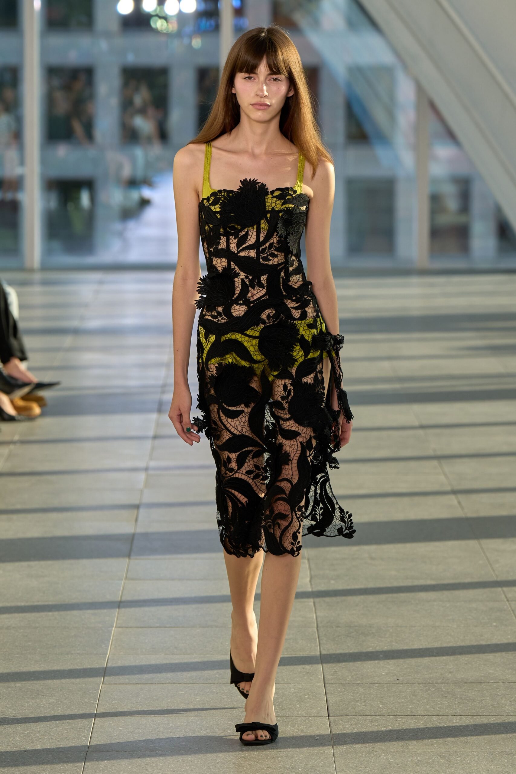 monse-spring-2027-ready-to-wear-look-33-scaled.jpg