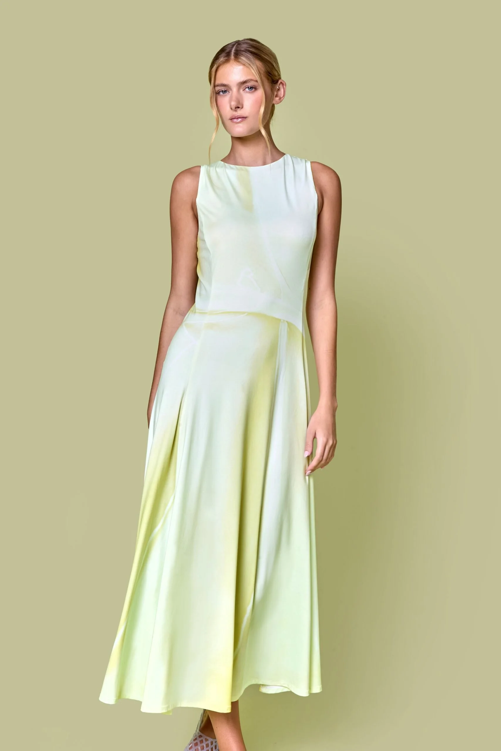 kate-barton-spring-2027-ready-to-wear-look-13-scaled.jpg