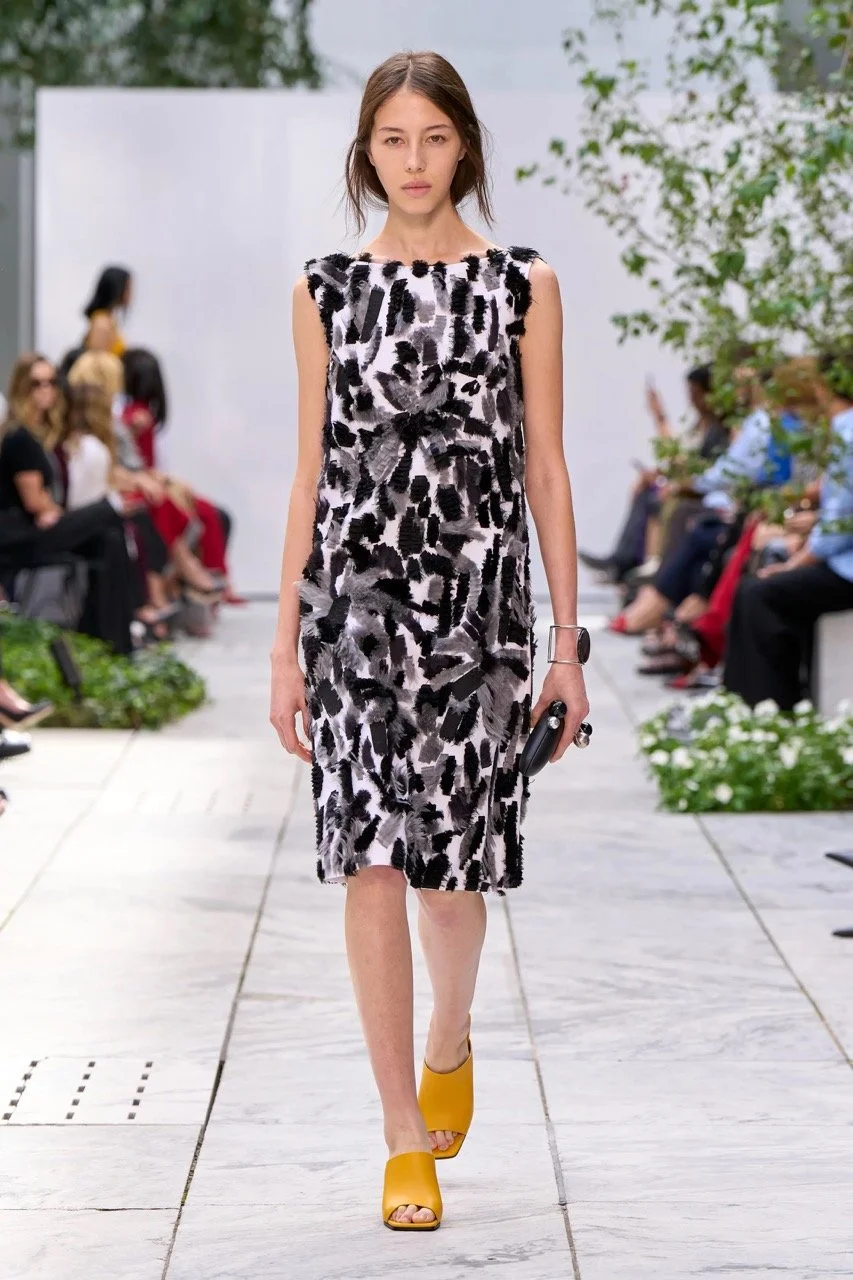 00054-michael-kors-collection-spring-2027-ready-to-wear-credit-gorunway-Large.jpeg
