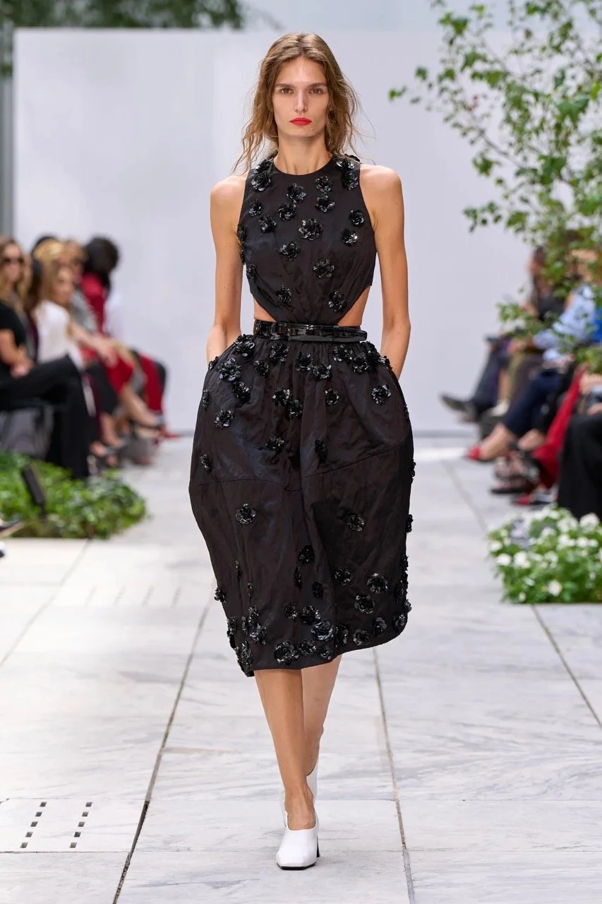 00057-michael-kors-collection-spring-2027-ready-to-wear-credit-gorunway-Large.jpeg