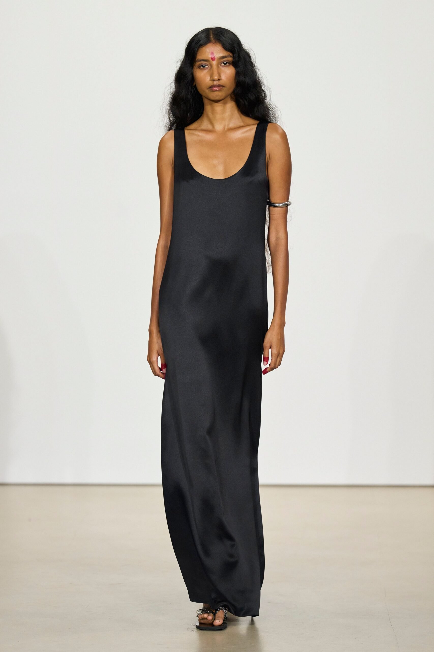 prabal-gurung-spring-2027-ready-to-wear-look-04-scaled.jpg