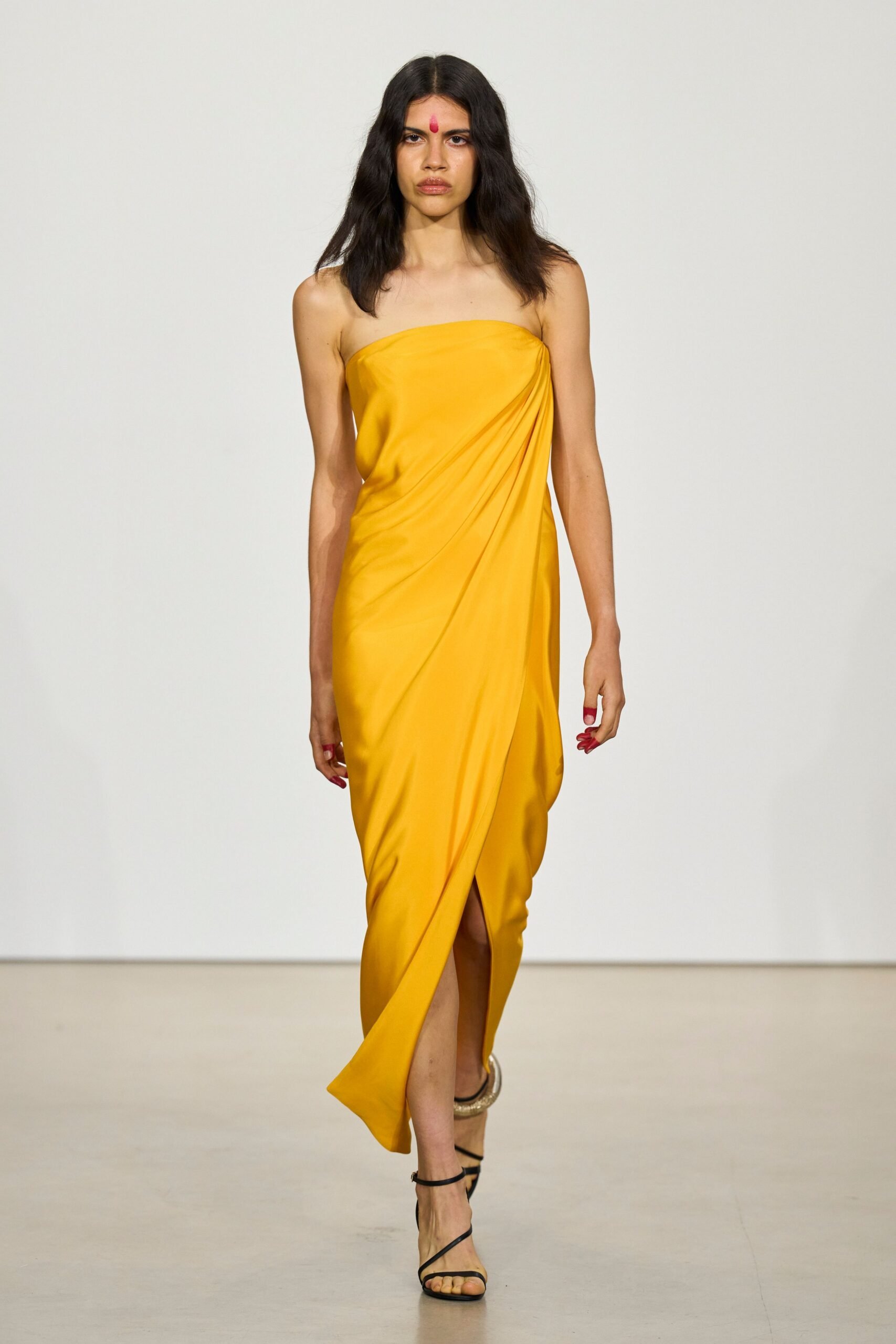 prabal-gurung-spring-2027-ready-to-wear-look-06-scaled.jpg