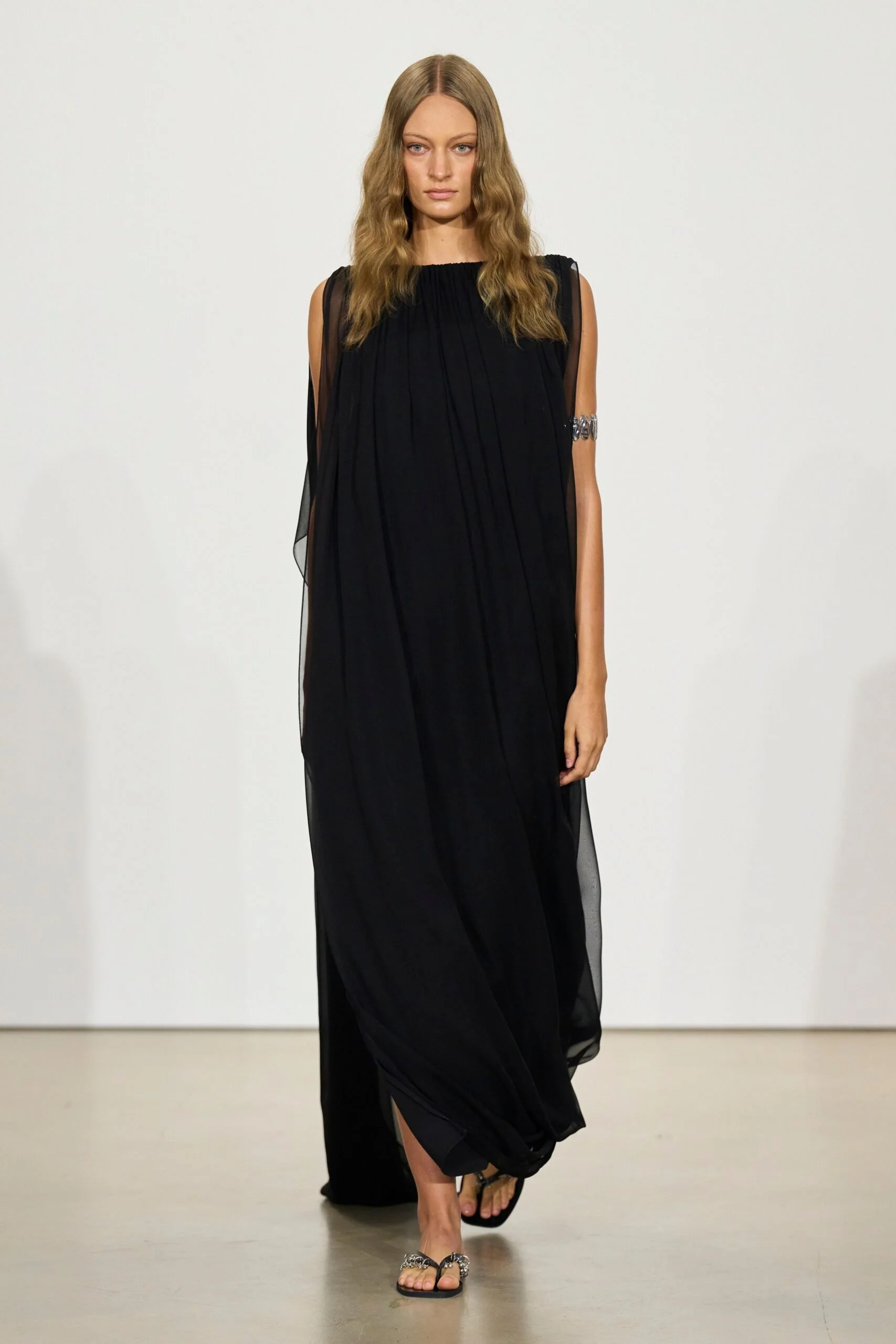 prabal-gurung-spring-2027-ready-to-wear-look-18-scaled.jpg