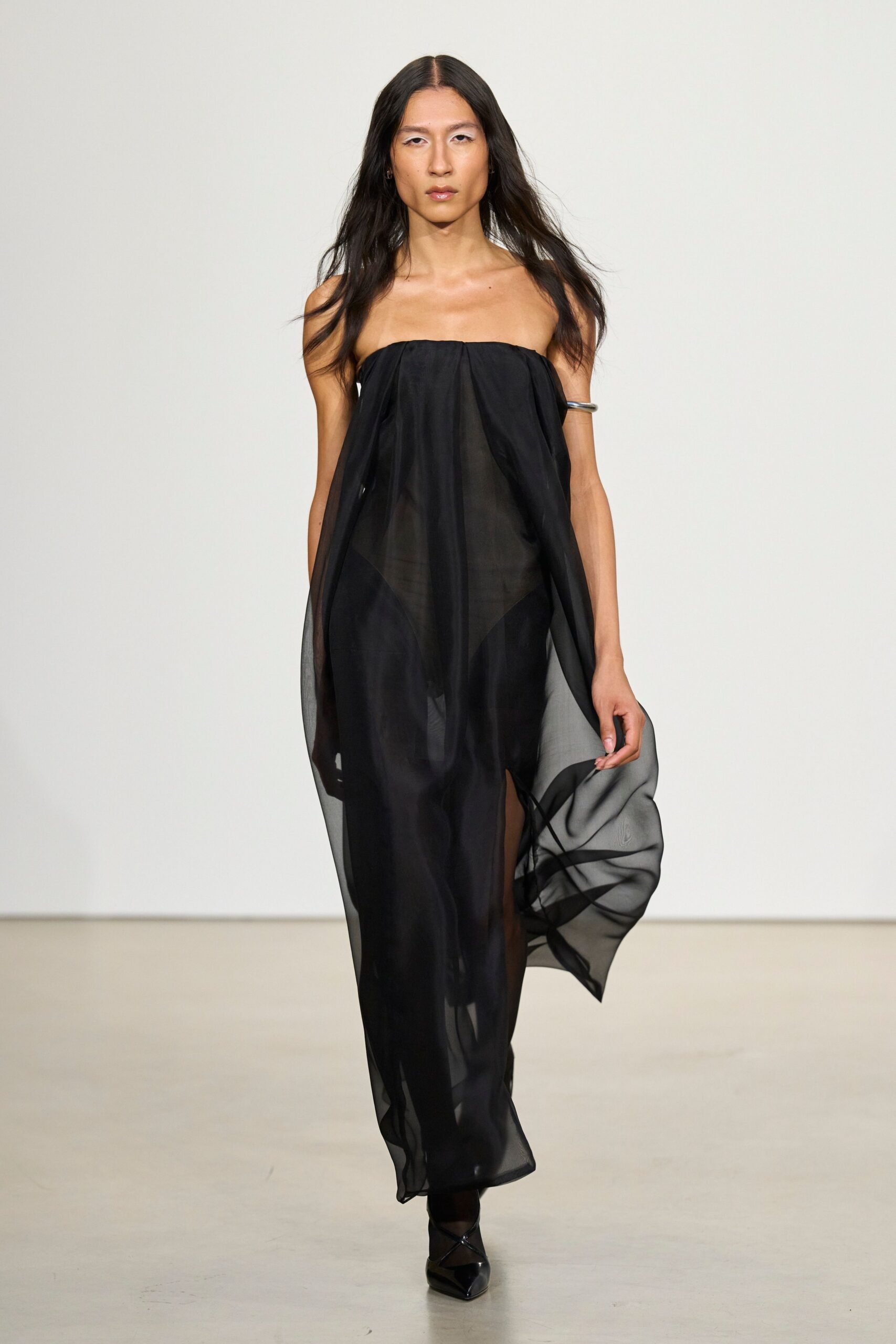 prabal-gurung-spring-2027-ready-to-wear-look-22-scaled.jpg