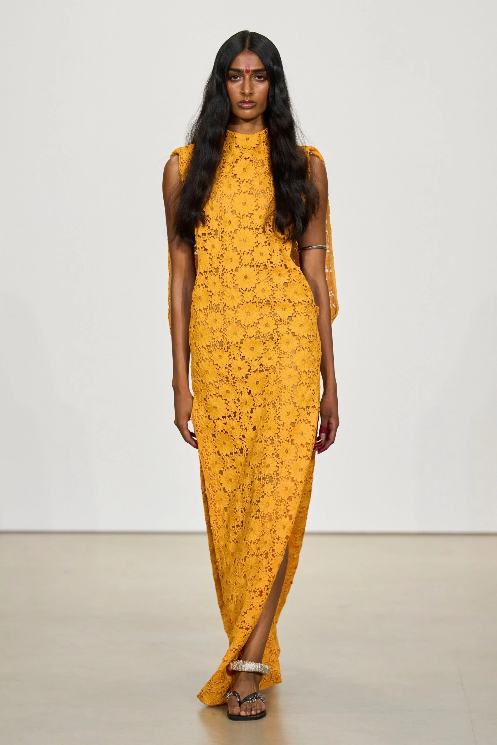 prabal-gurung-spring-2027-ready-to-wear-look-33-scaled.jpg