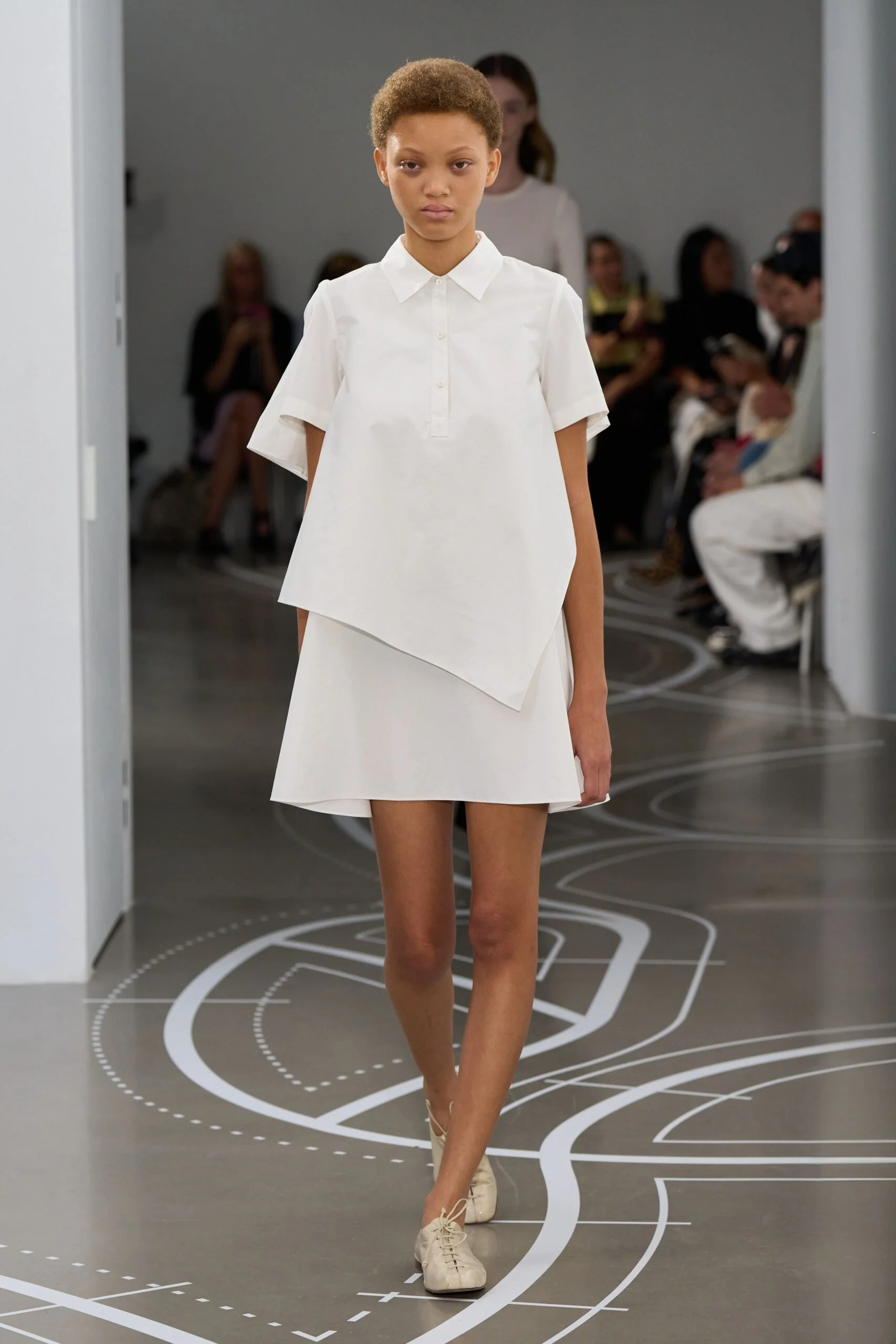 ashlyn-spring-2027-ready-to-wear-look-02-scaled.jpg