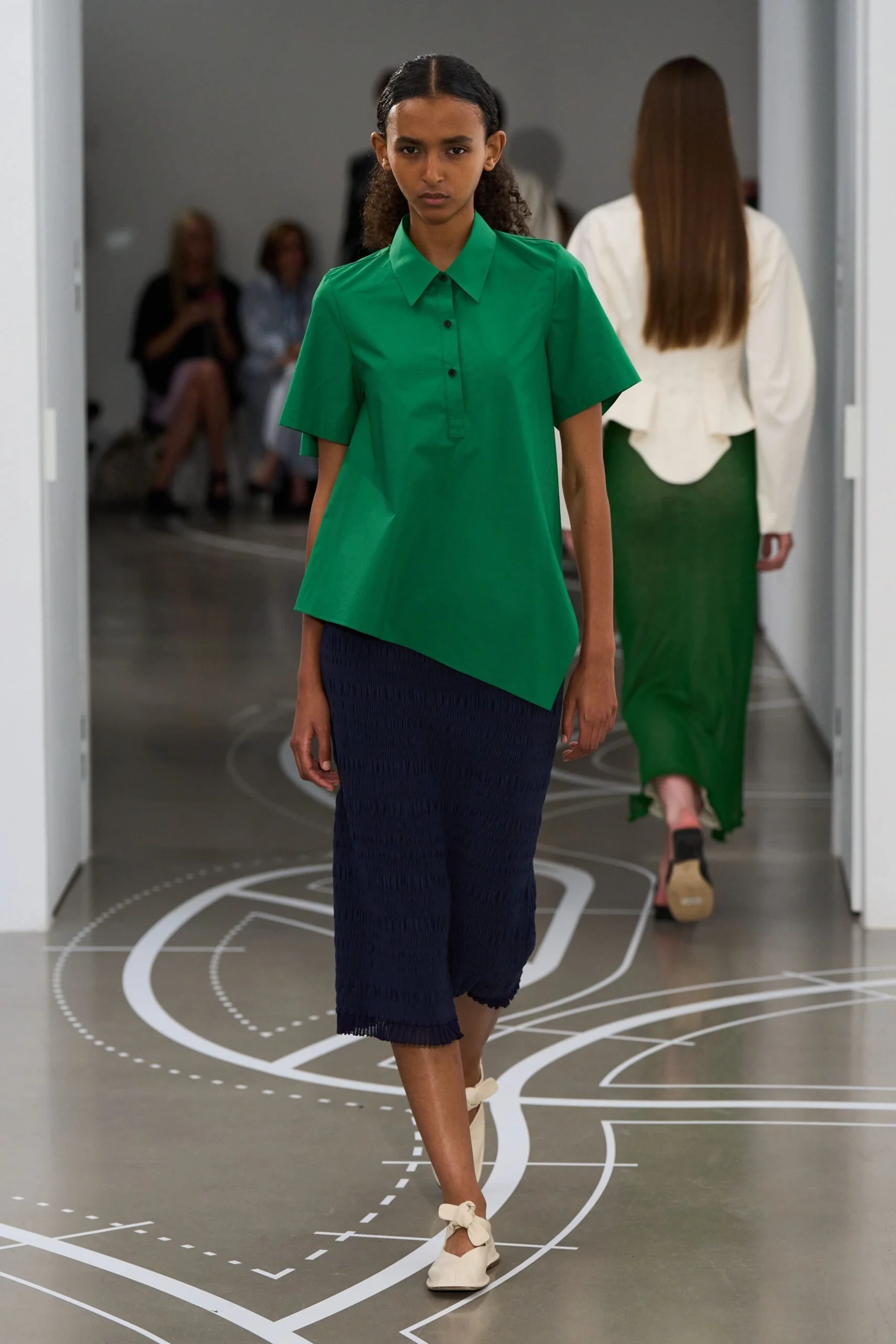 ashlyn-spring-2027-ready-to-wear-look-12-scaled.jpg