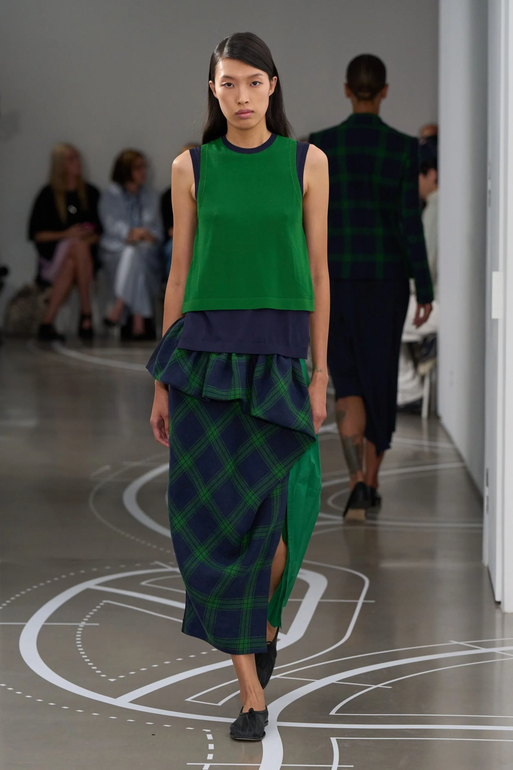 ashlyn-spring-2027-ready-to-wear-look-17-scaled.jpg