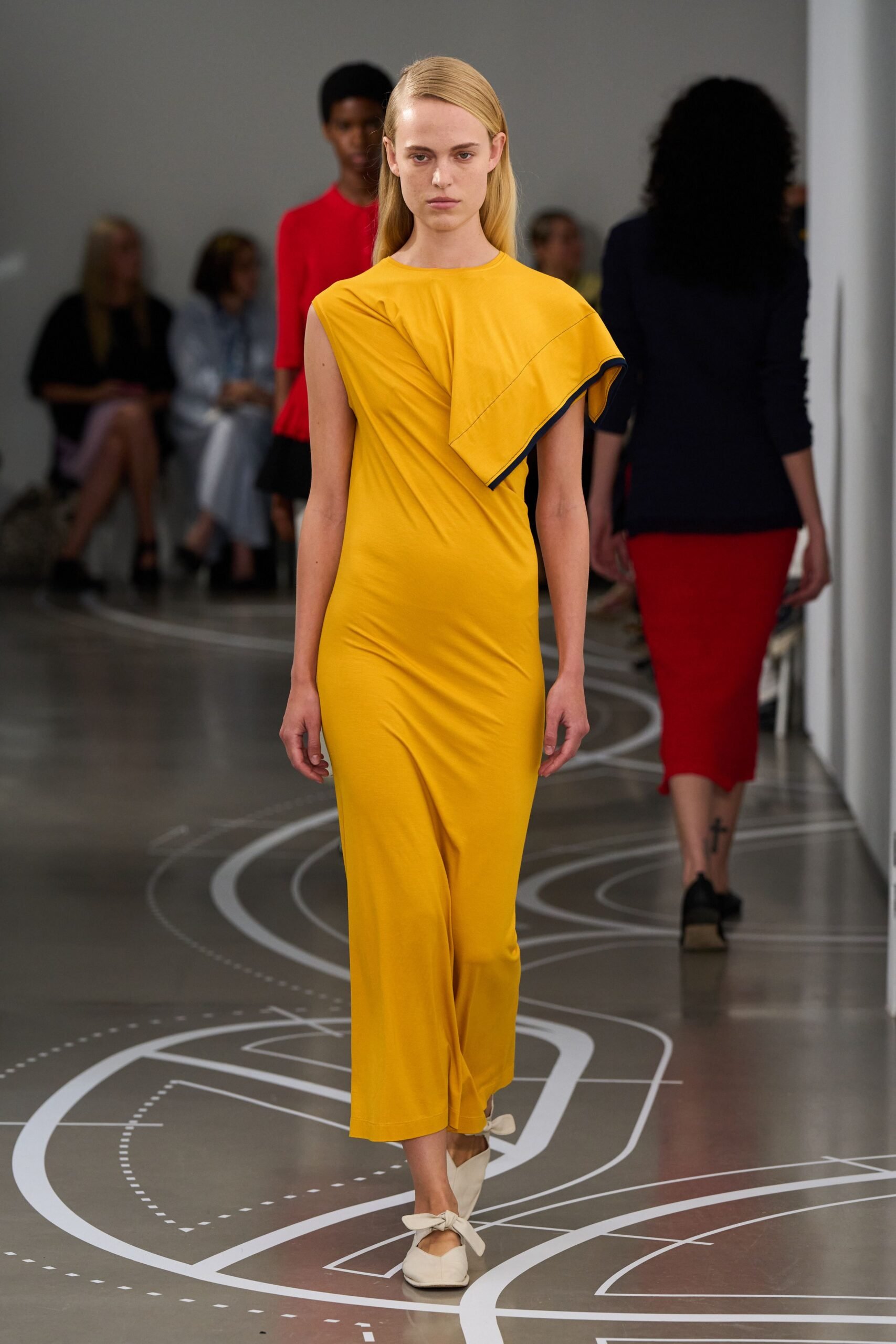 ashlyn-spring-2027-ready-to-wear-look-21-scaled.jpg