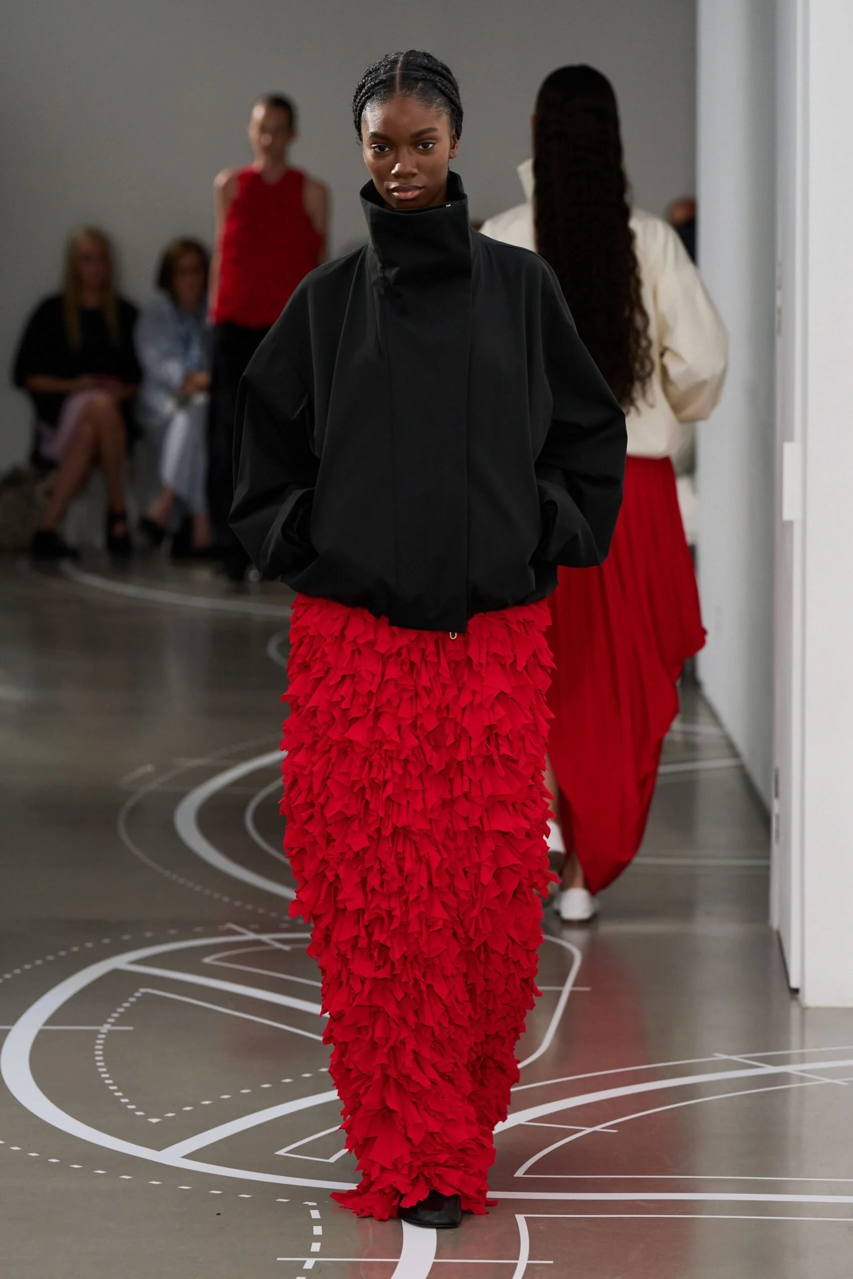 ashlyn-spring-2027-ready-to-wear-look-32-scaled.jpg