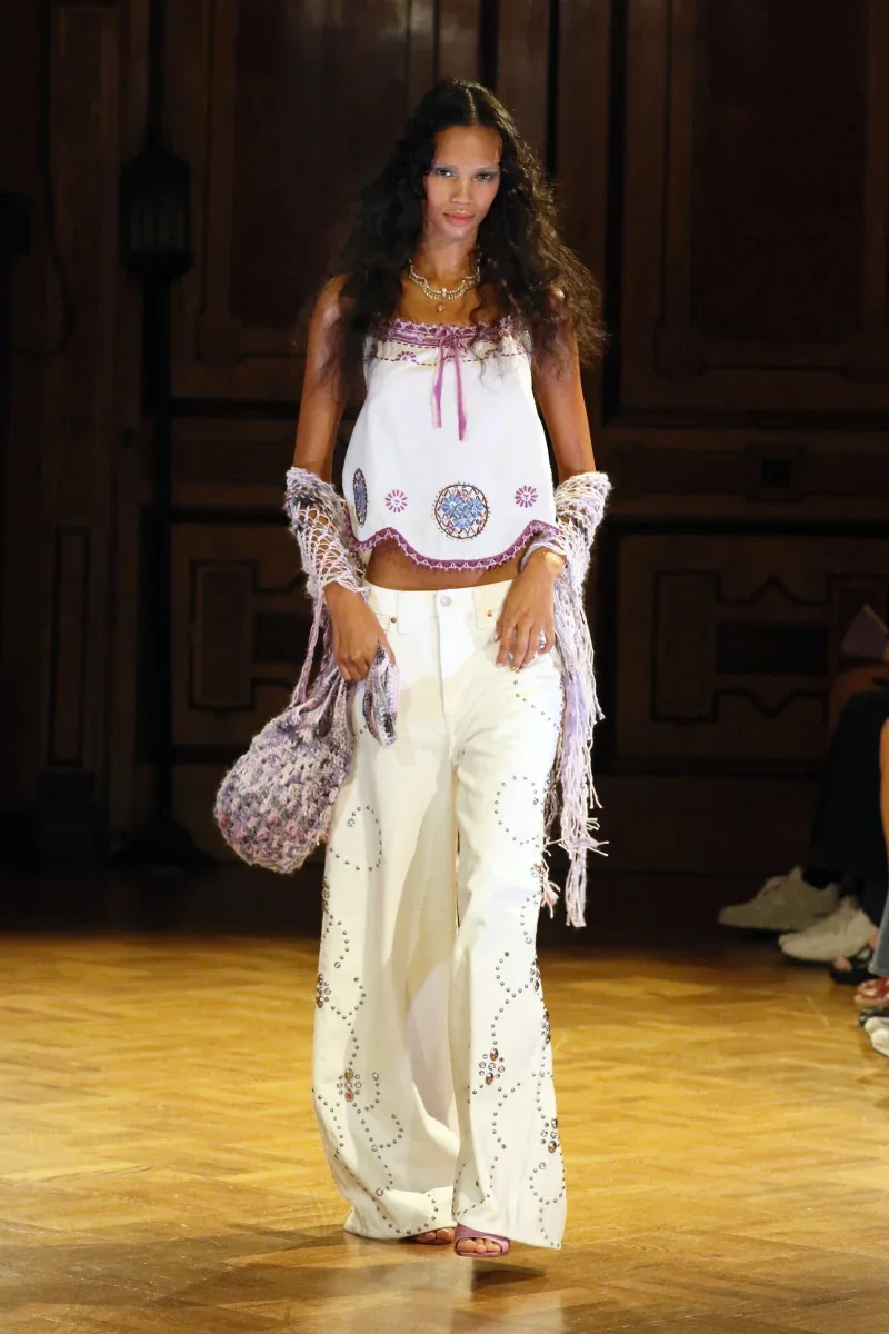 Anna_Sui_SS27_Look_03_3000x3000.webp