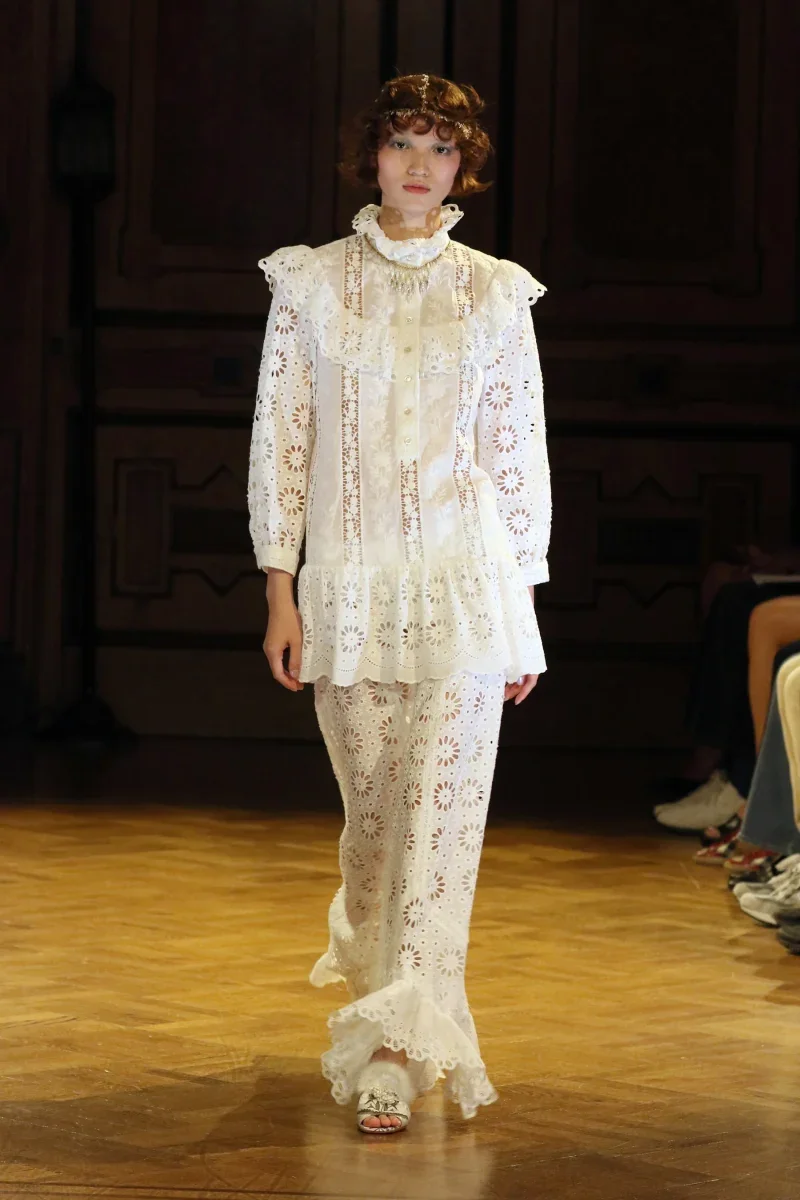 Anna_Sui_SS27_Look_05_3000x3000.webp