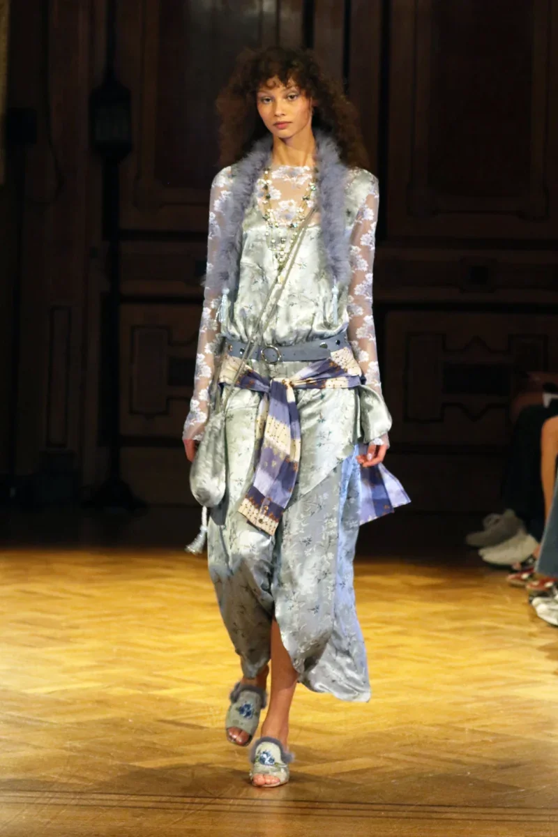 Anna_Sui_SS27_Look_18_3000x3000.webp