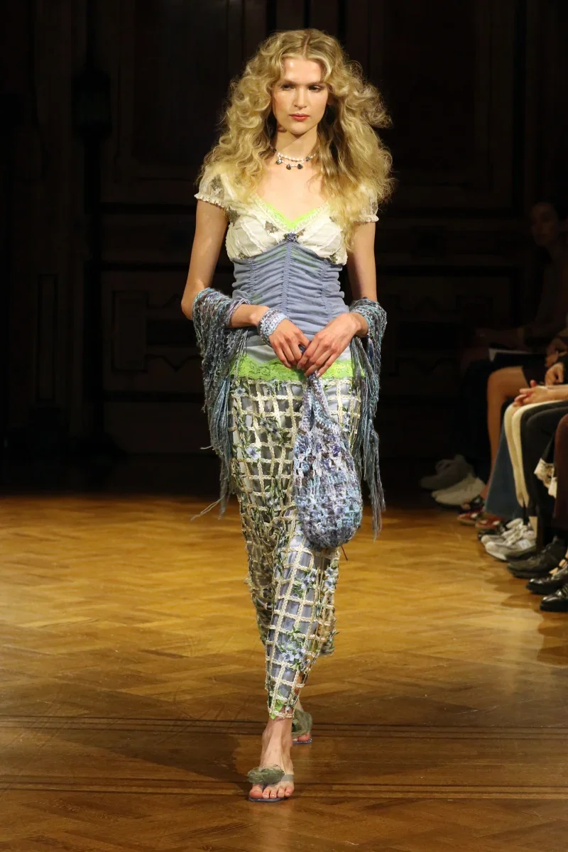 Anna_Sui_SS27_Look_19_3000x3000.webp