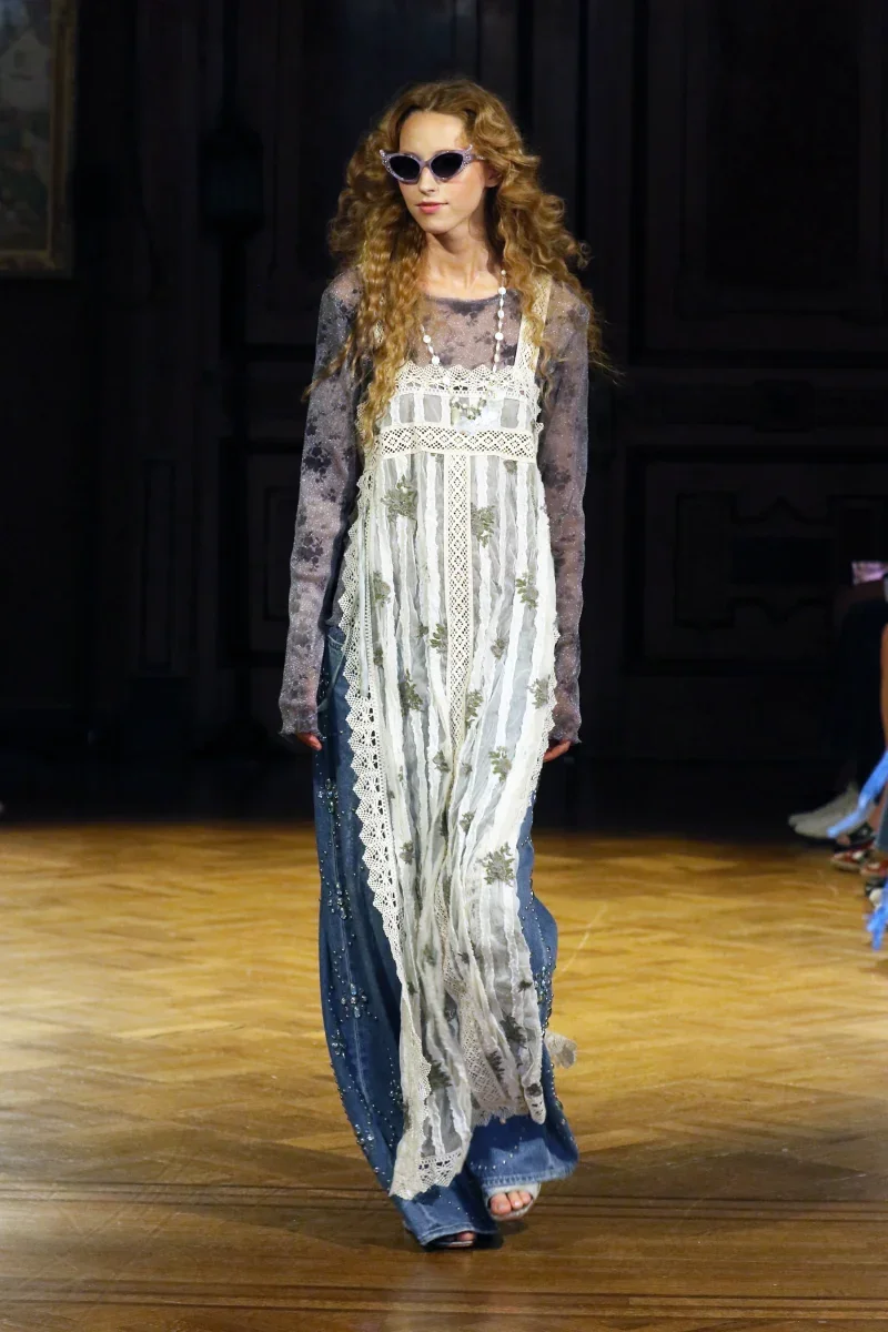 Anna_Sui_SS27_Look_24_3000x3000.webp