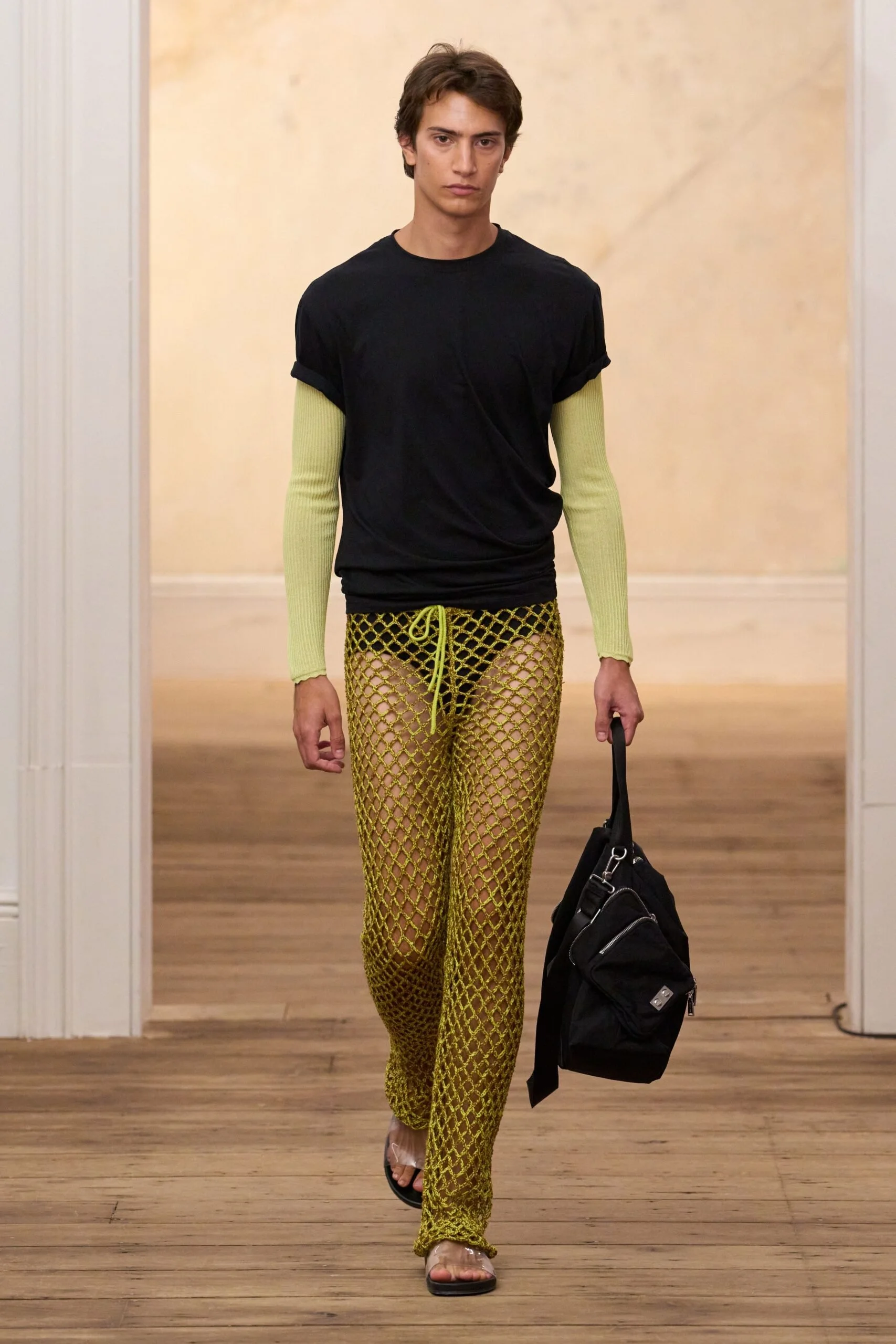 eckhaus-latta-spring-2027-ready-to-wear-look-20-scaled.jpg