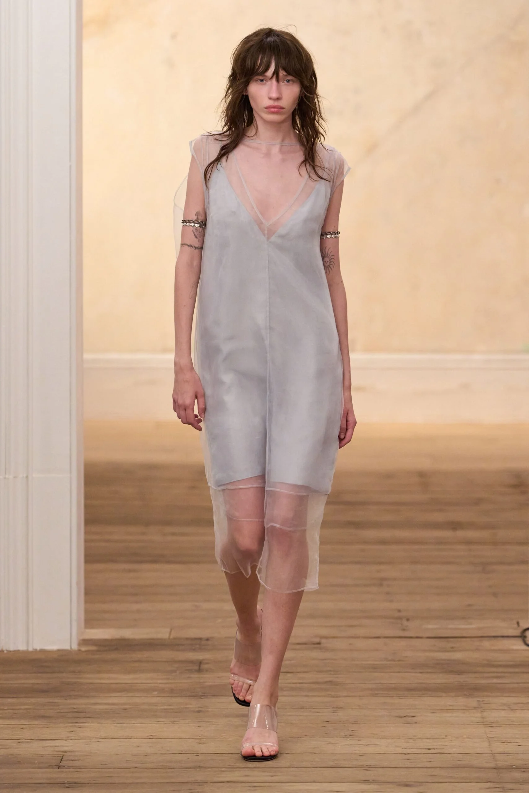 eckhaus-latta-spring-2027-ready-to-wear-look-31-scaled.jpg