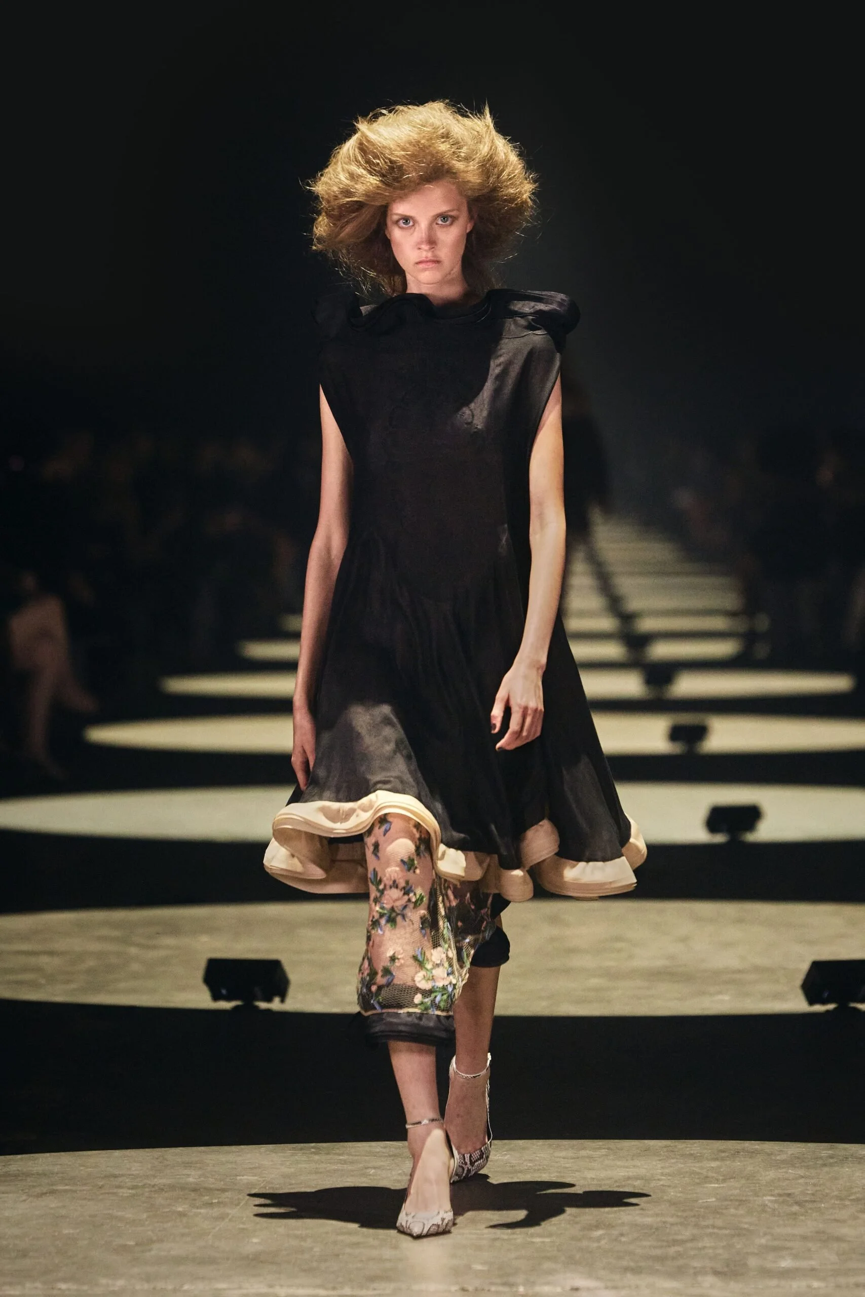 khaite-spring-2027-ready-to-wear-look-19-scaled.jpg