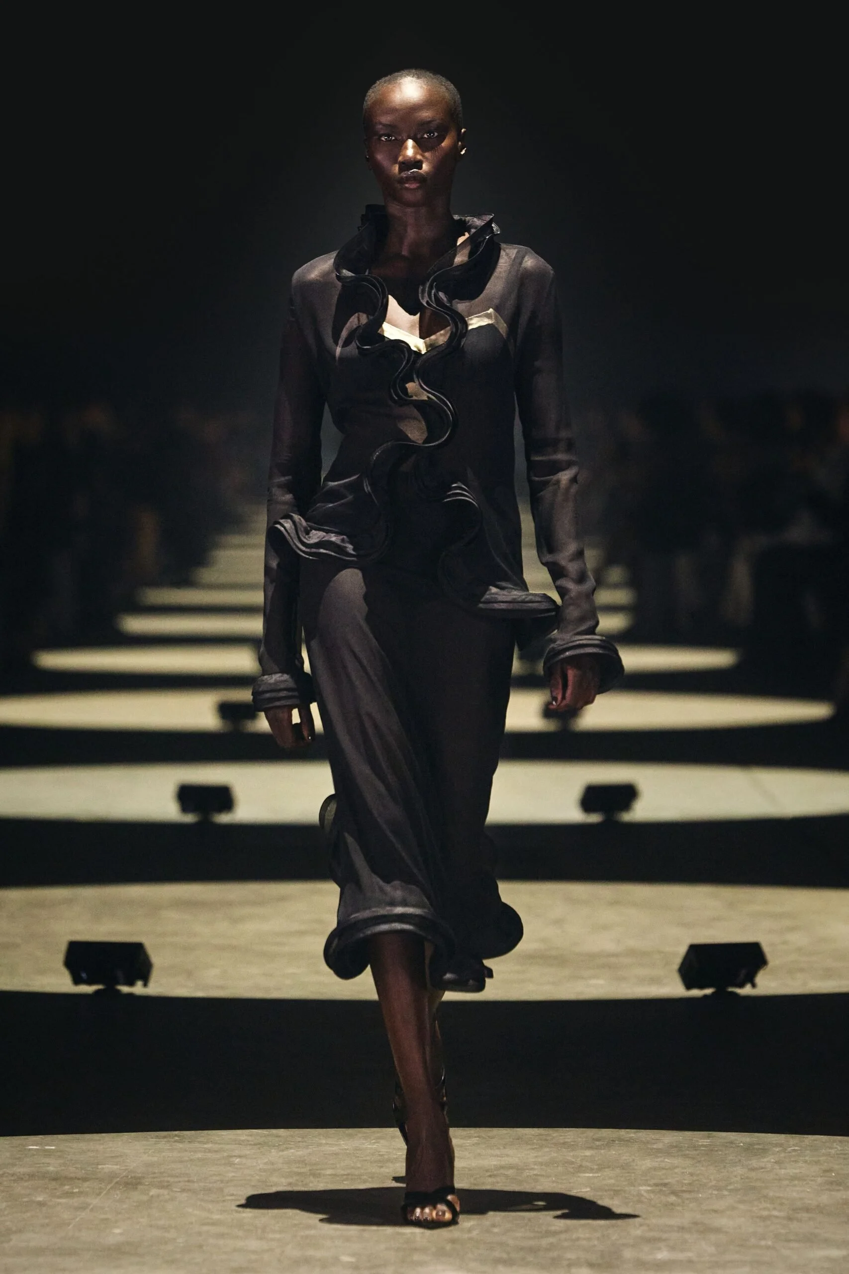 khaite-spring-2027-ready-to-wear-look-39-scaled.jpg