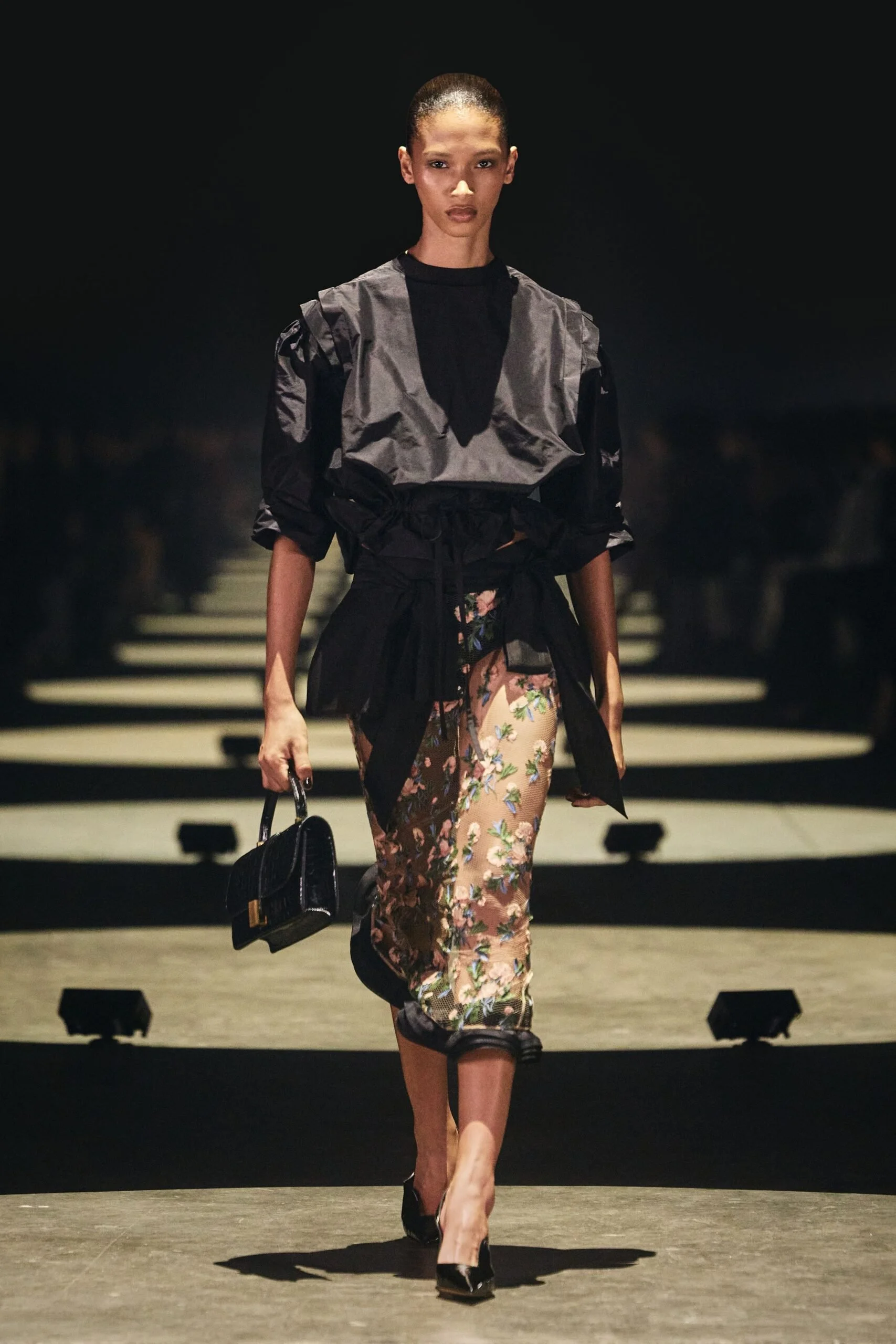 khaite-spring-2027-ready-to-wear-look-40-scaled.jpg