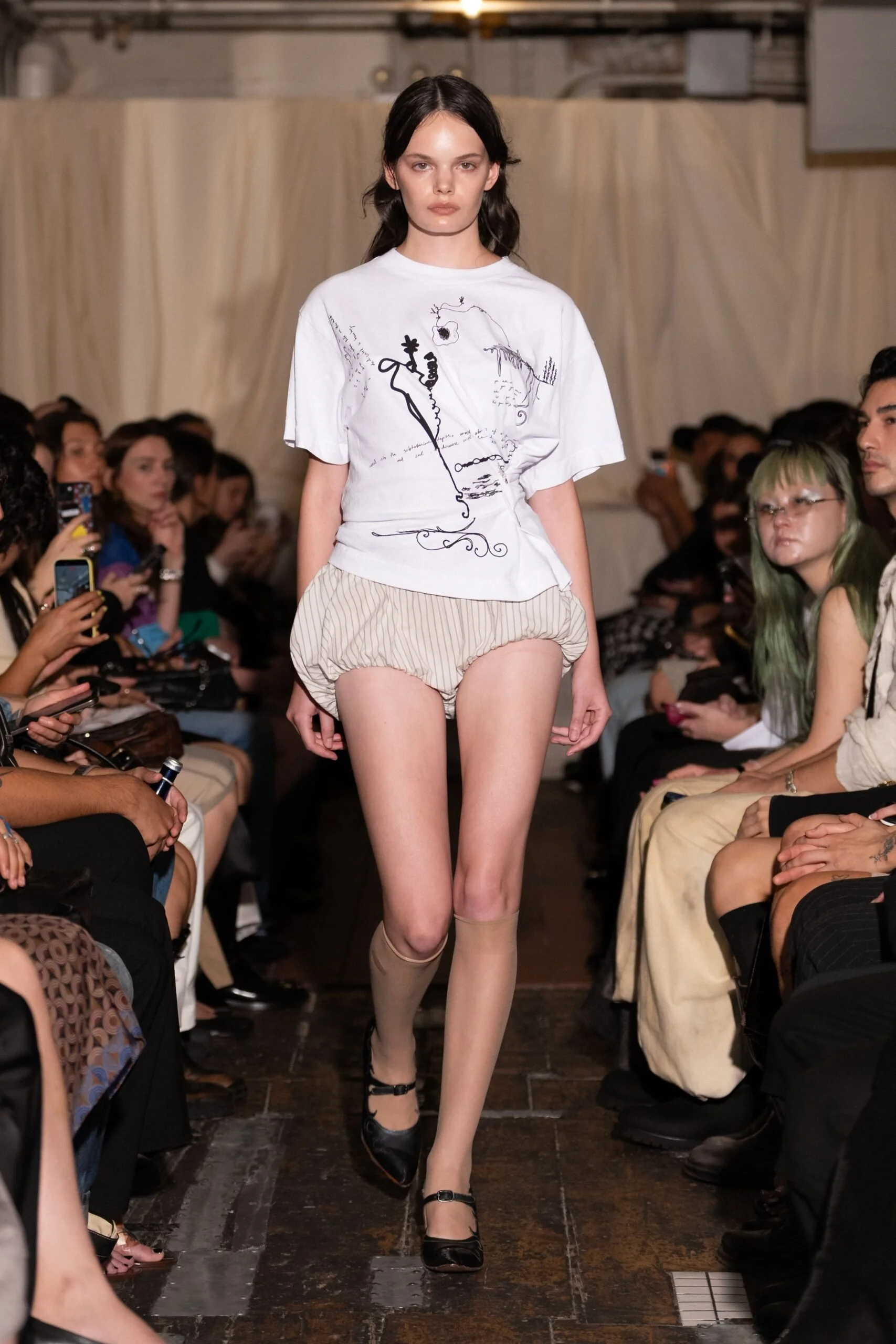 zoe-gustavia-anna-whalen-spring-2027-ready-to-wear-look-01-scaled.jpg