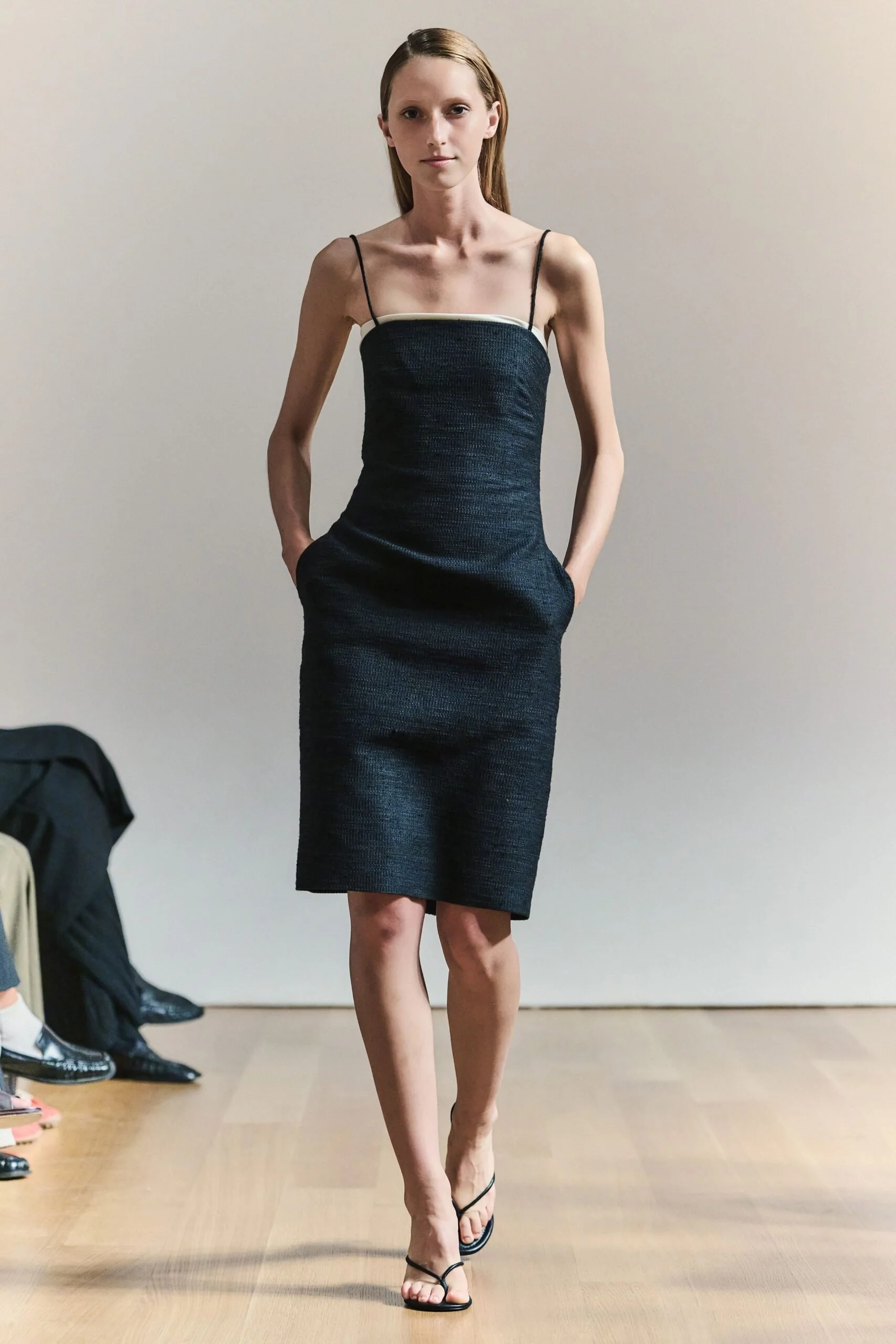 brandon-maxwell-spring-2027-ready-to-wear-look-04-scaled.jpg