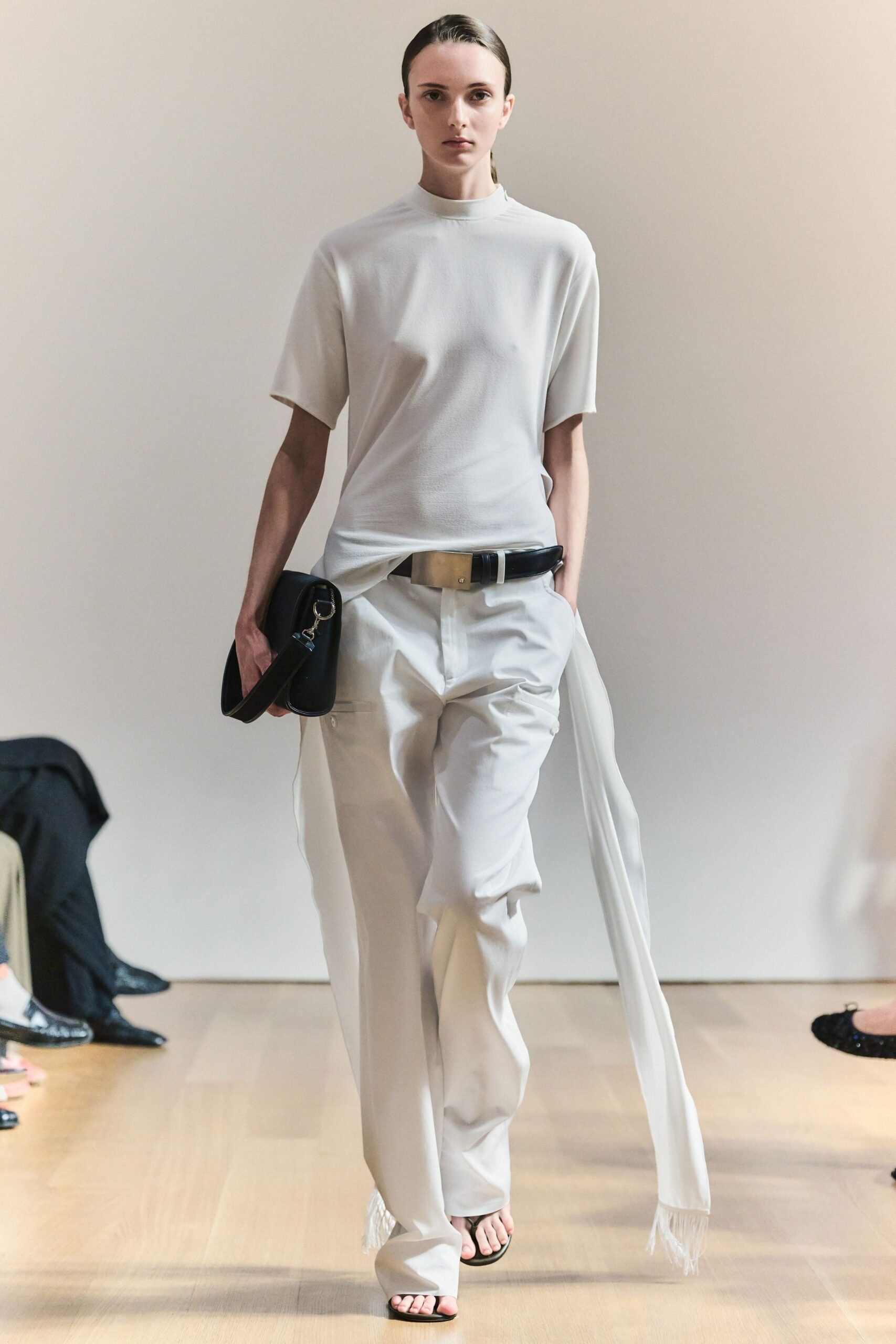brandon-maxwell-spring-2027-ready-to-wear-look-05-scaled.jpg