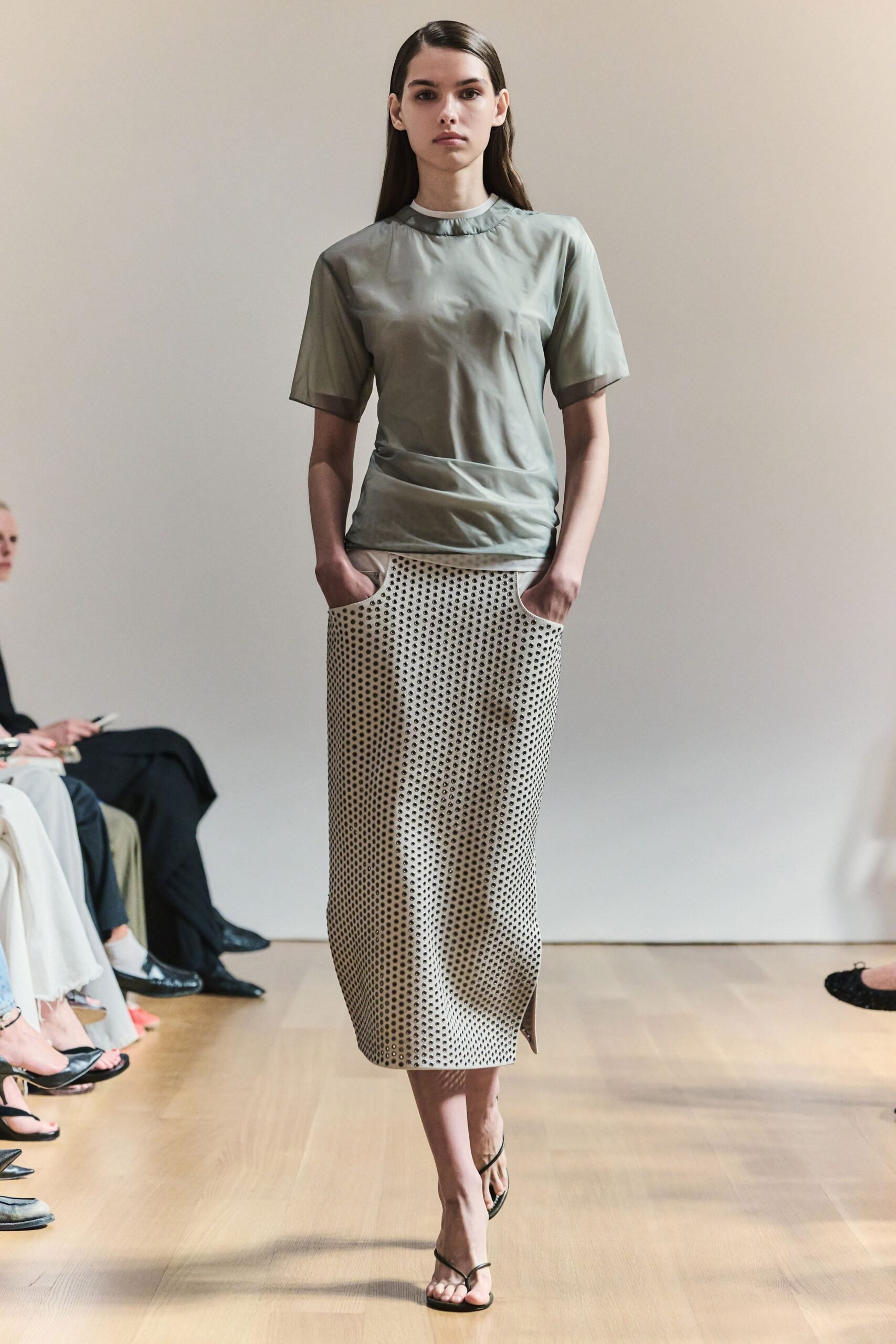 brandon-maxwell-spring-2027-ready-to-wear-look-13-scaled.jpg