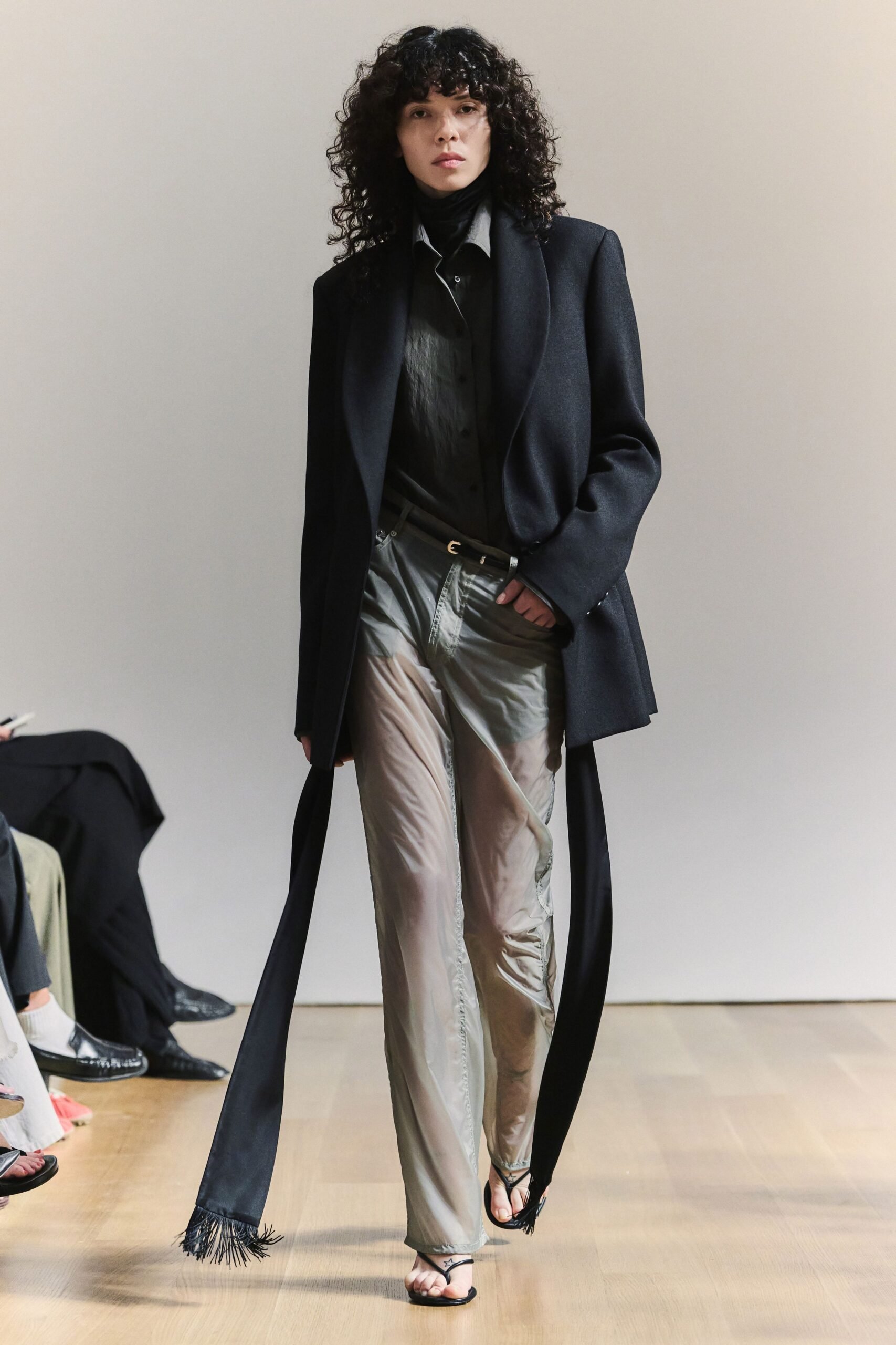 brandon-maxwell-spring-2027-ready-to-wear-look-14-scaled.jpg