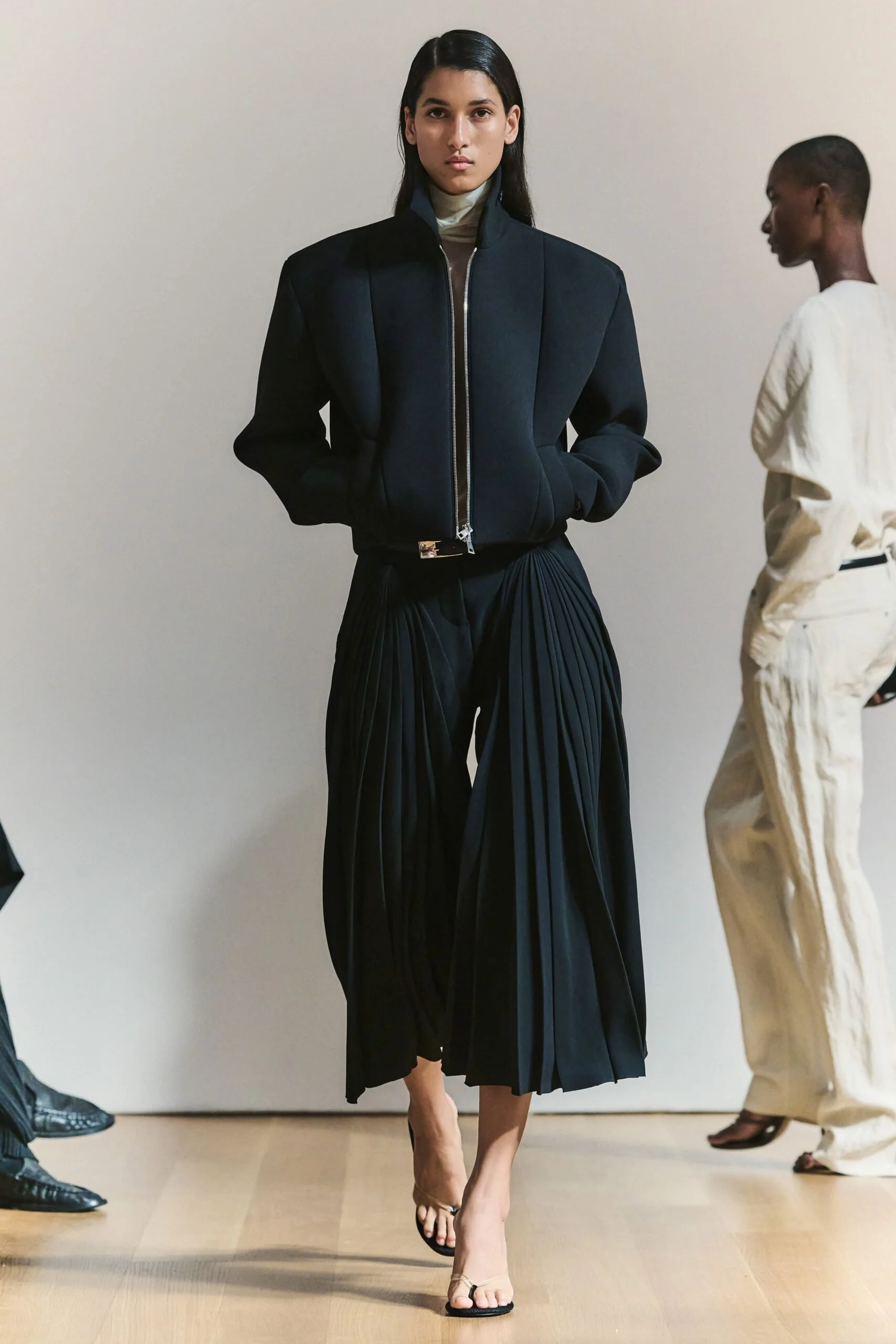 brandon-maxwell-spring-2027-ready-to-wear-look-22-scaled.jpg