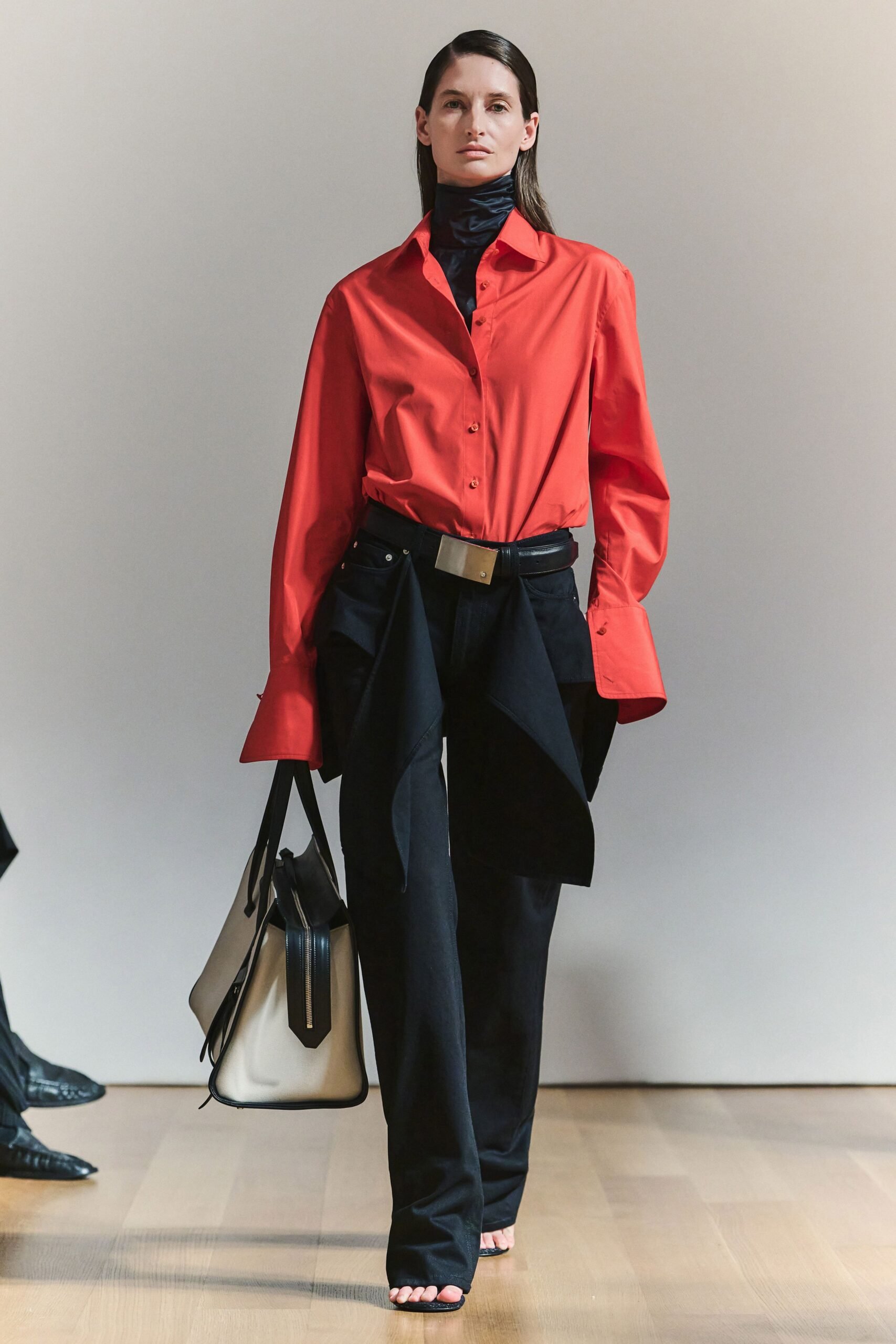 brandon-maxwell-spring-2027-ready-to-wear-look-23-scaled.jpg