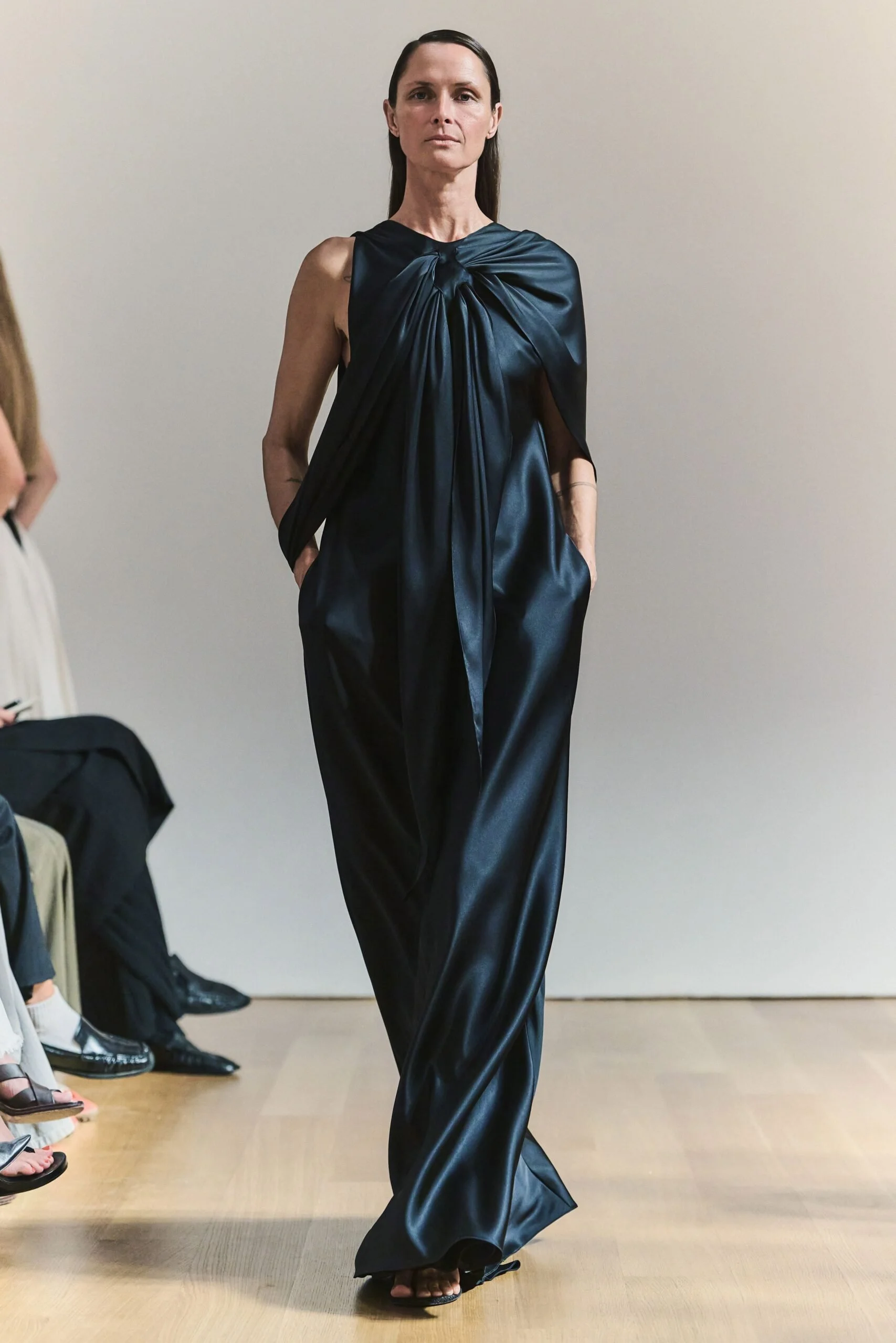 brandon-maxwell-spring-2027-ready-to-wear-look-29-scaled.jpg