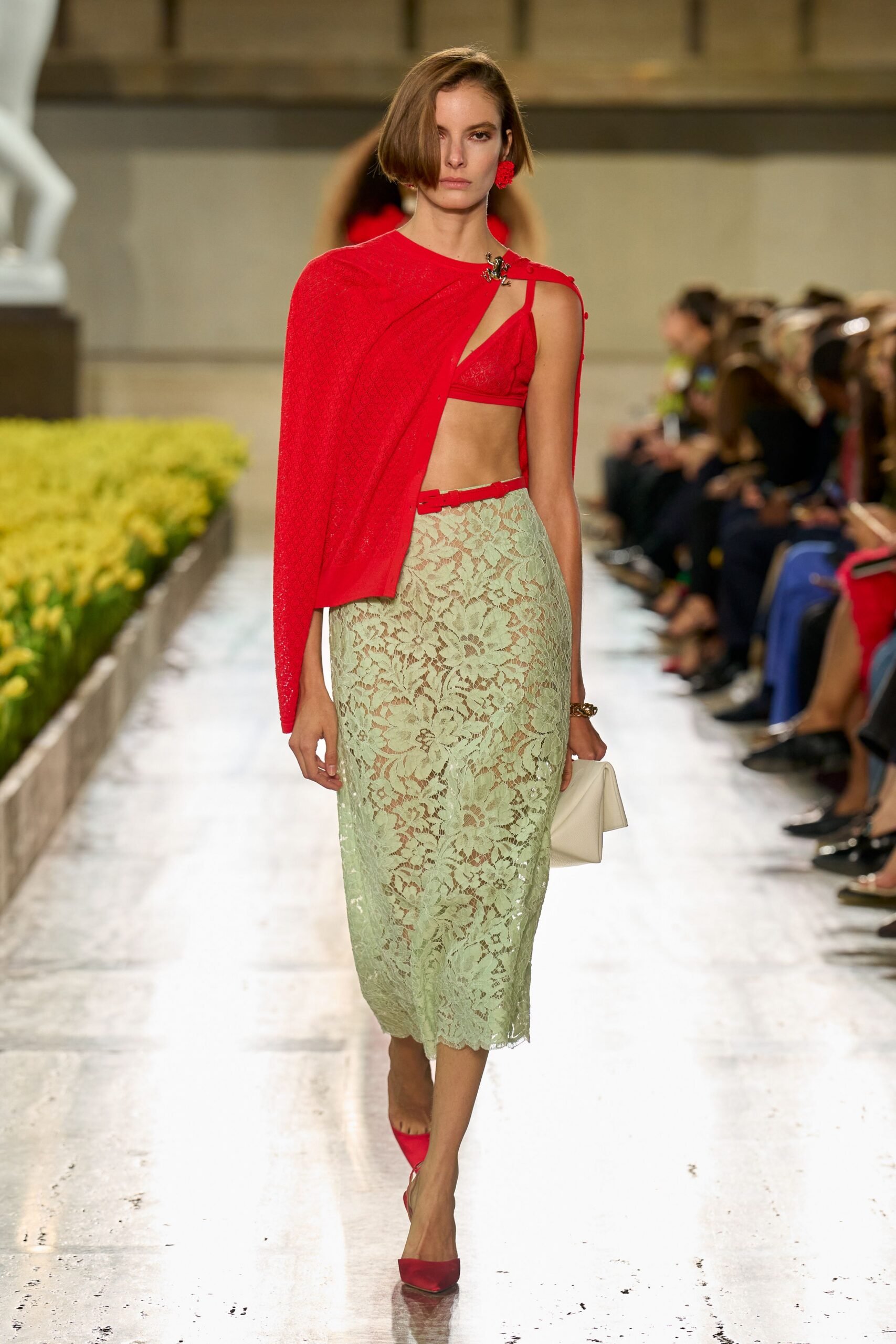 carolina-herrera-spring-2027-ready-to-wear-look-29-scaled.jpg