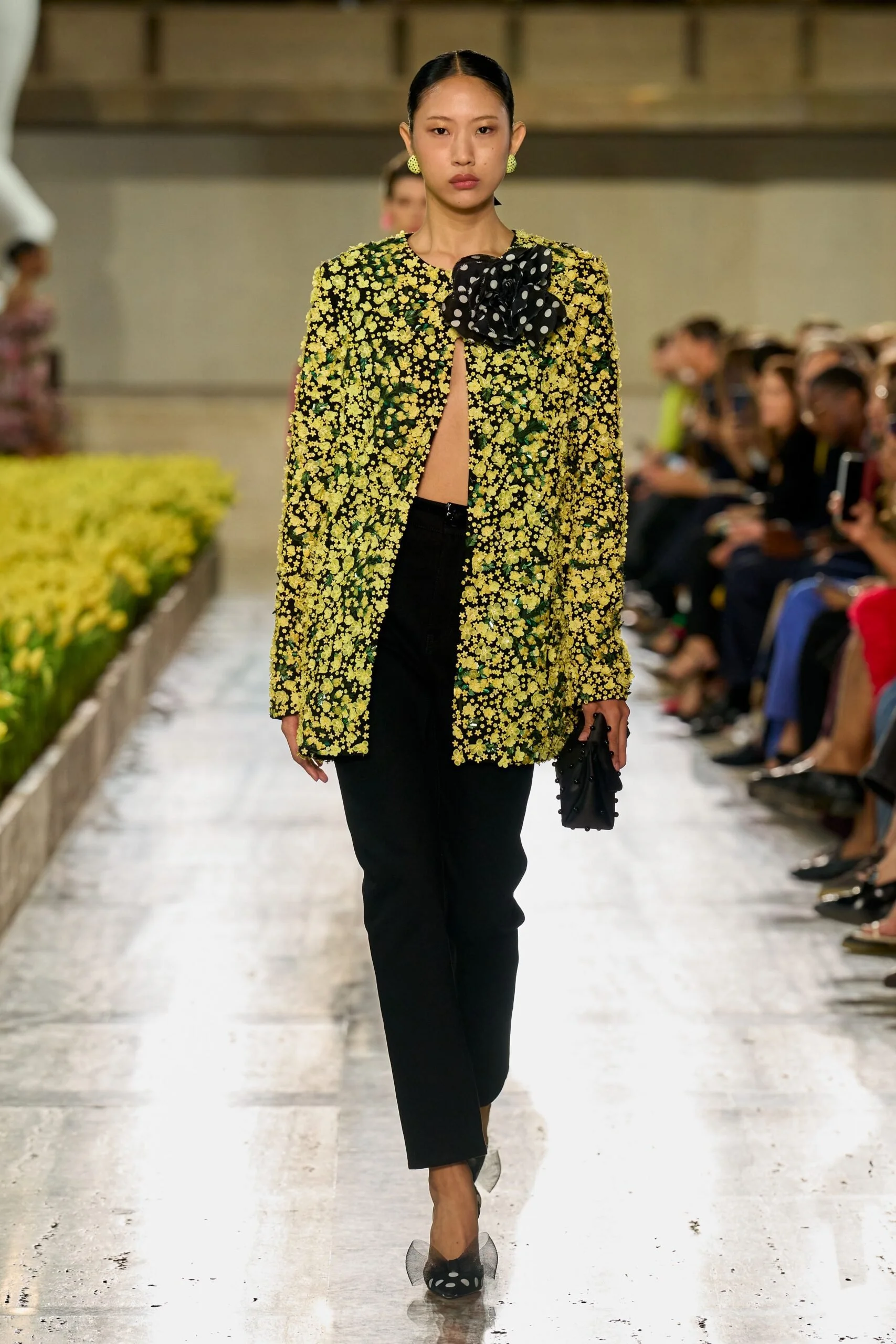 carolina-herrera-spring-2027-ready-to-wear-look-47-scaled.jpg