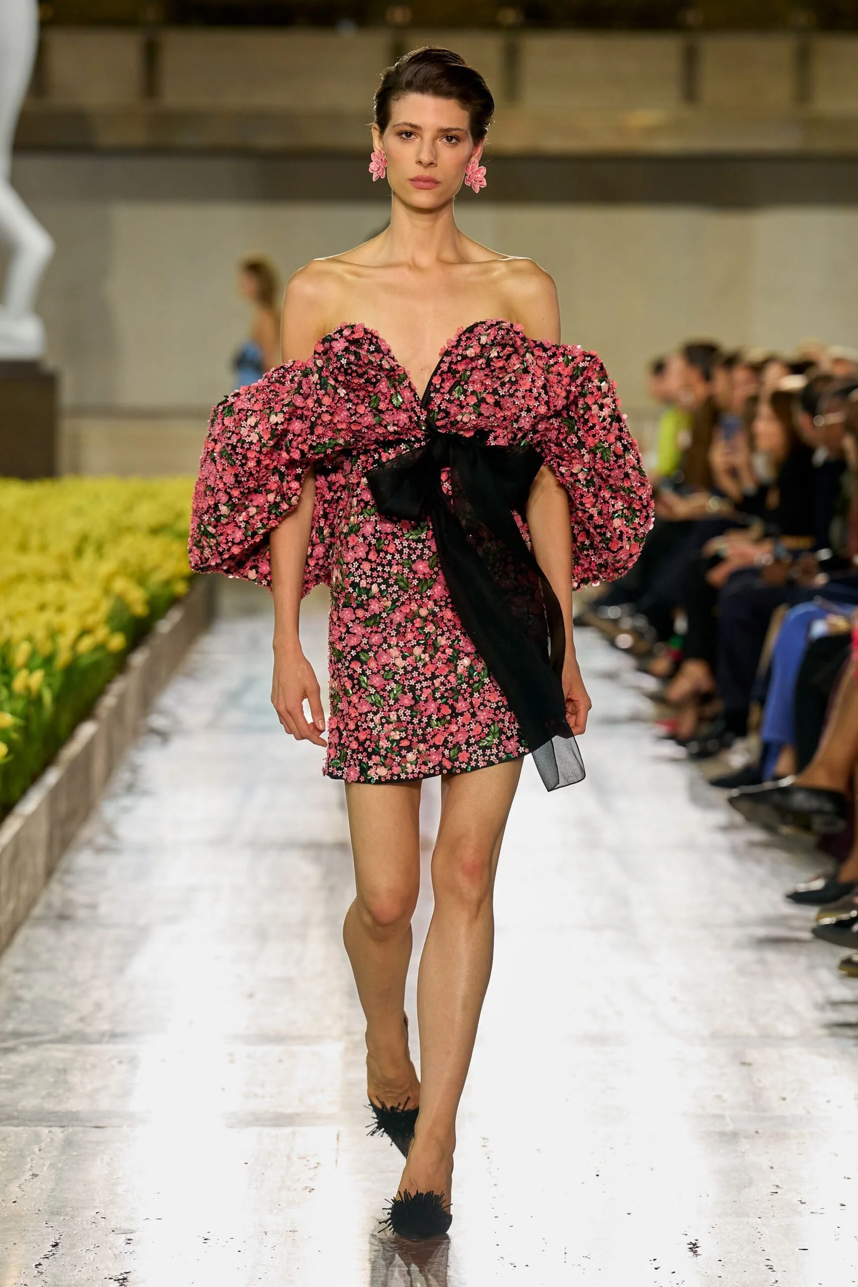 carolina-herrera-spring-2027-ready-to-wear-look-48-scaled.jpg