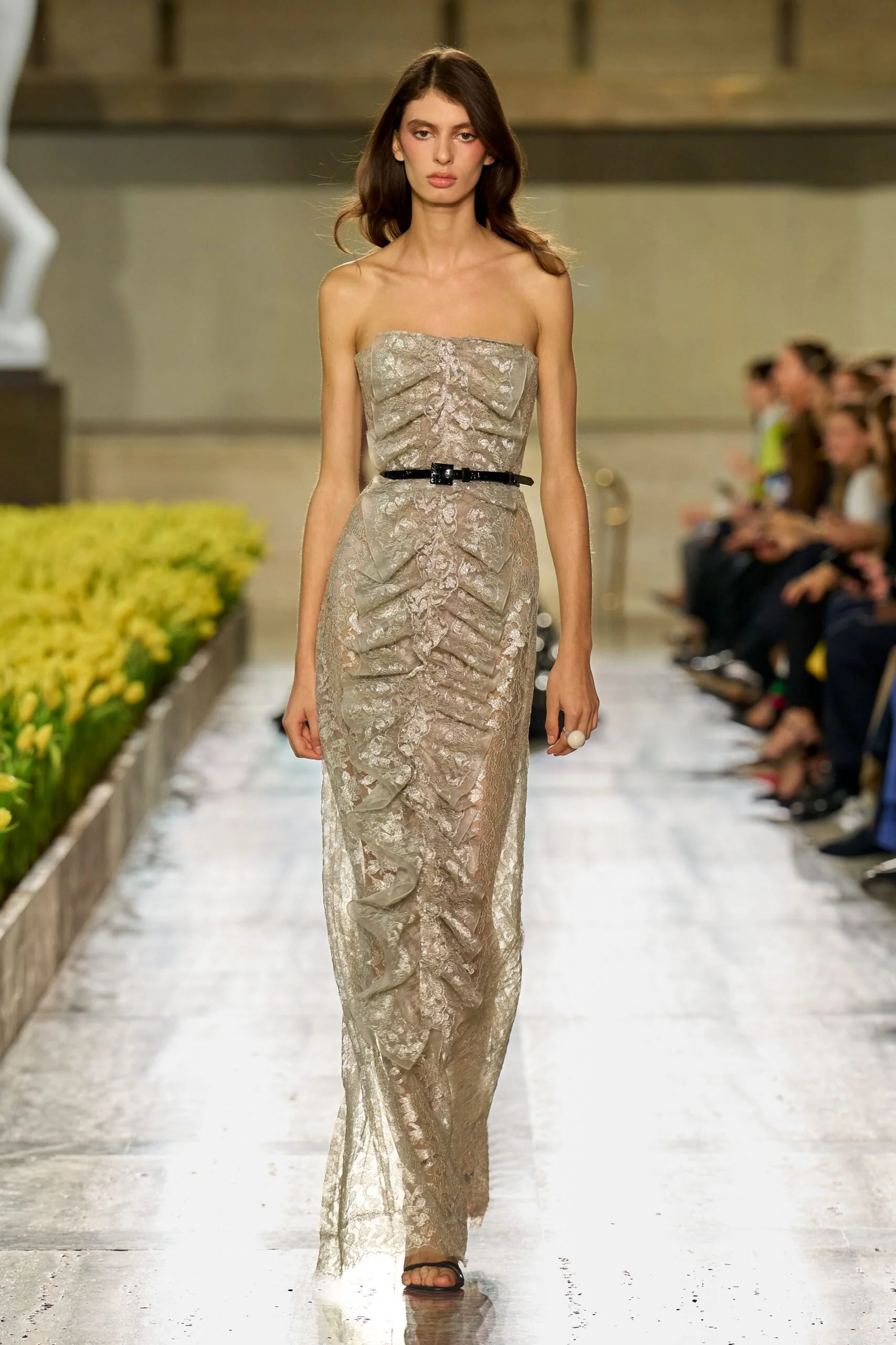 carolina-herrera-spring-2027-ready-to-wear-look-56-scaled.jpg