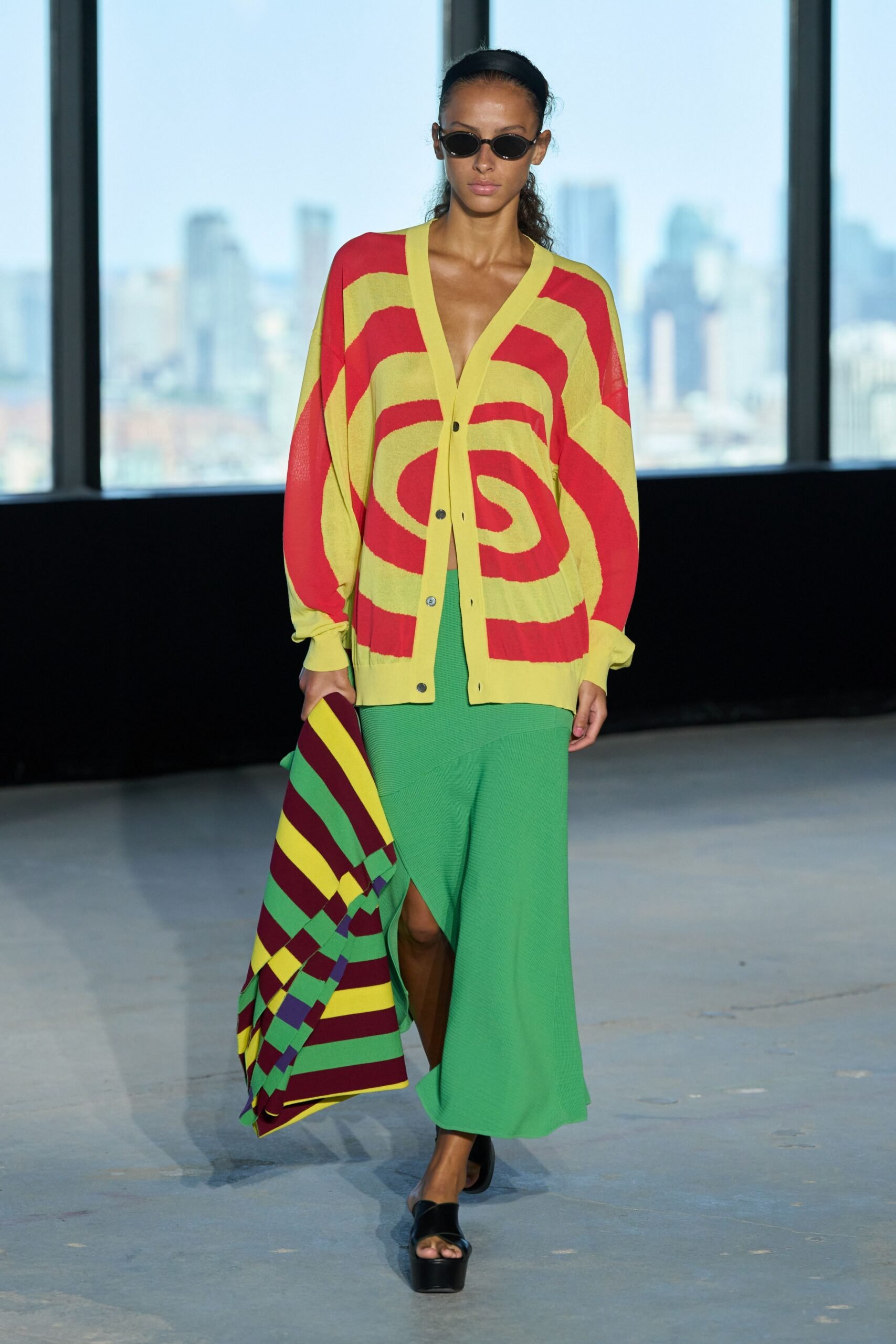 zankov-spring-2027-ready-to-wear-look-09-scaled.jpg