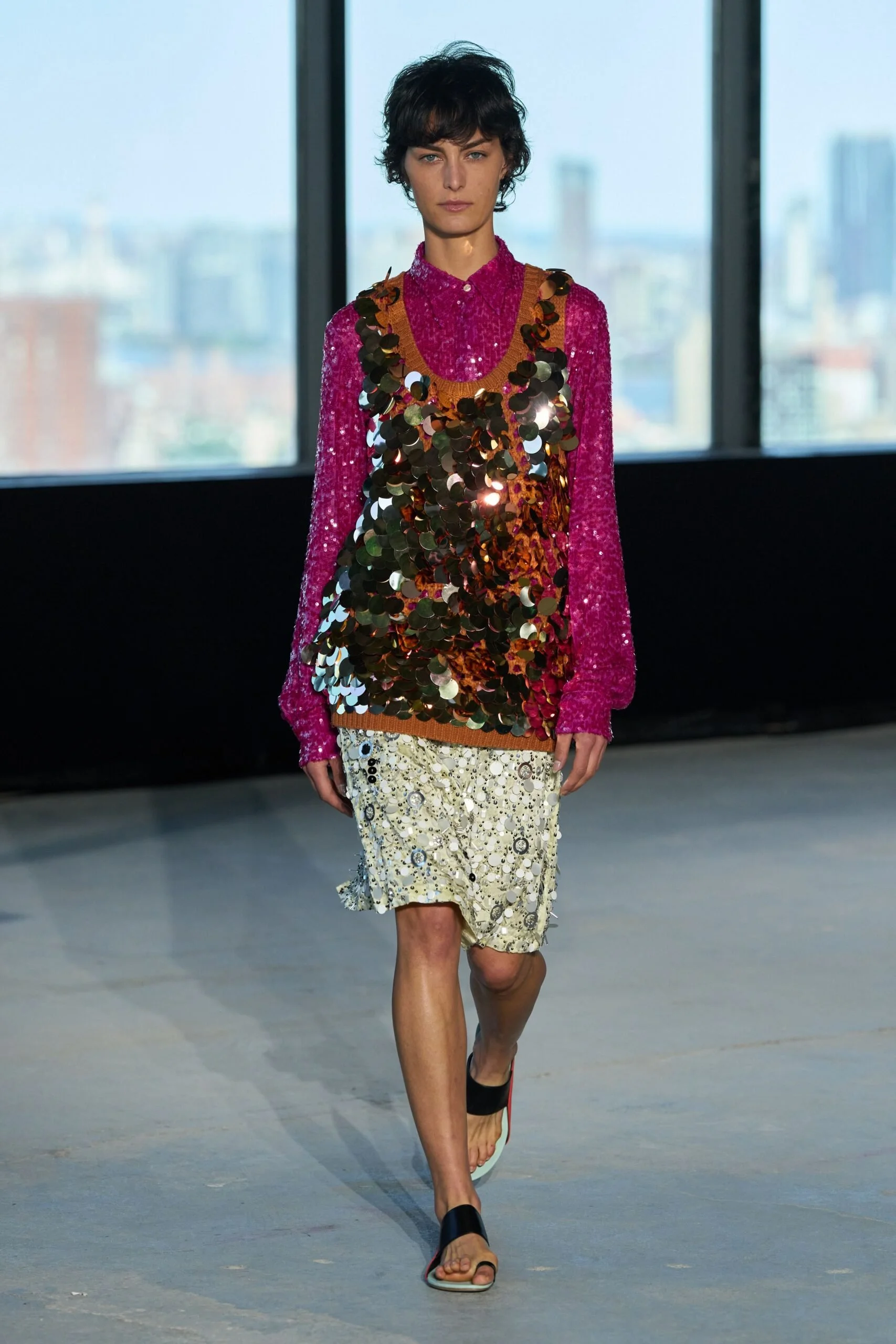 zankov-spring-2027-ready-to-wear-look-30-scaled.jpg