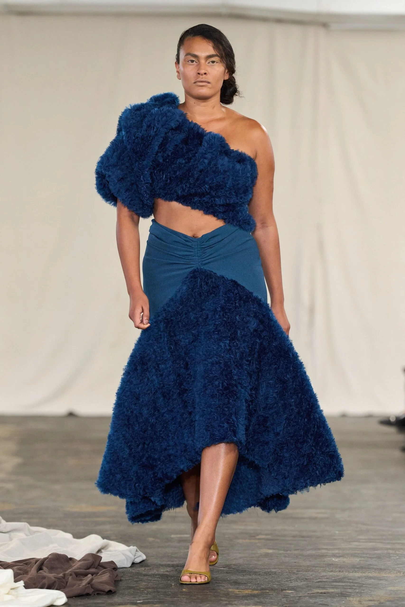 diotima-spring-2027-ready-to-wear-look-04-scaled.jpg