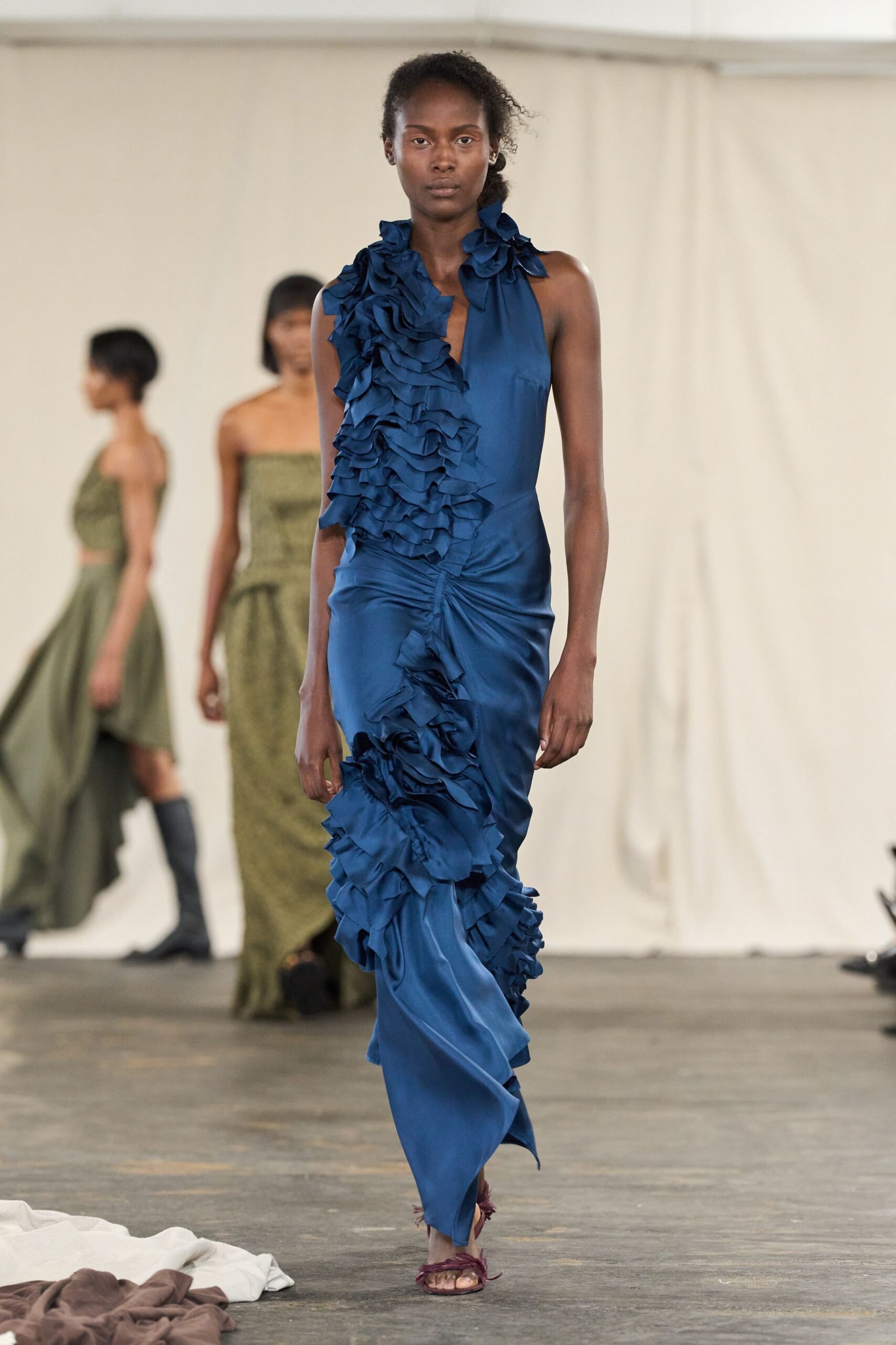 diotima-spring-2027-ready-to-wear-look-09-scaled.jpg