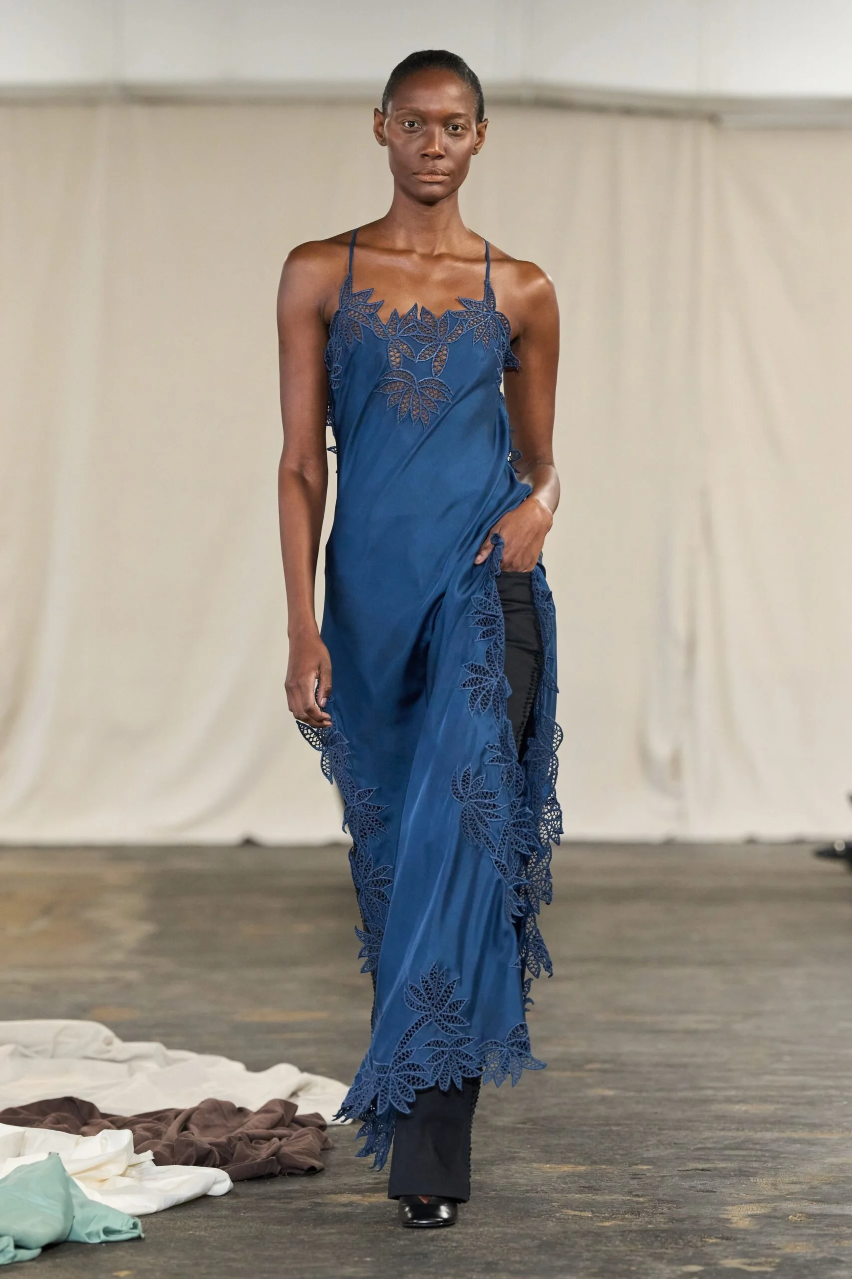 diotima-spring-2027-ready-to-wear-look-12-scaled.jpg