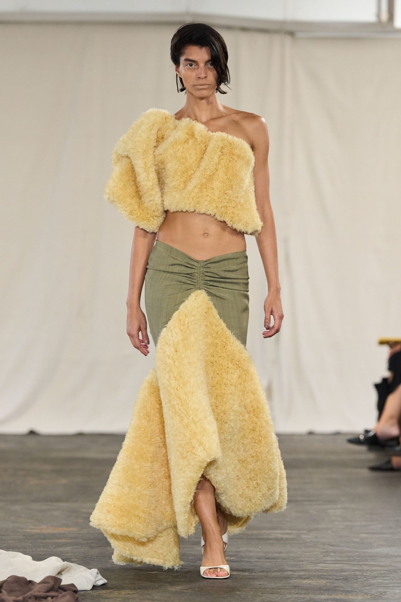 diotima-spring-2027-ready-to-wear-look-17-scaled.jpg