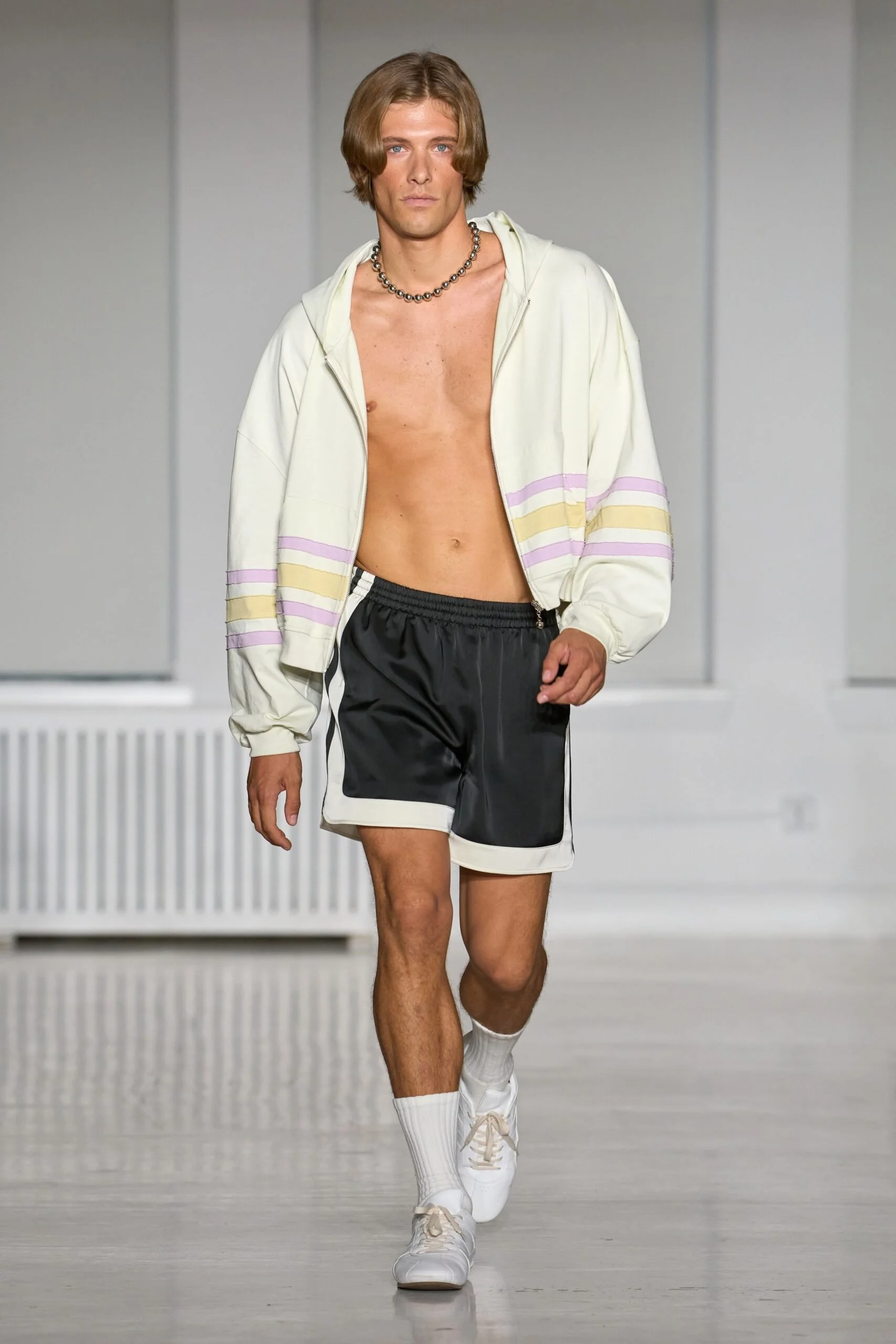 private-policy-spring-2027-ready-to-wear-look-08-scaled.jpg